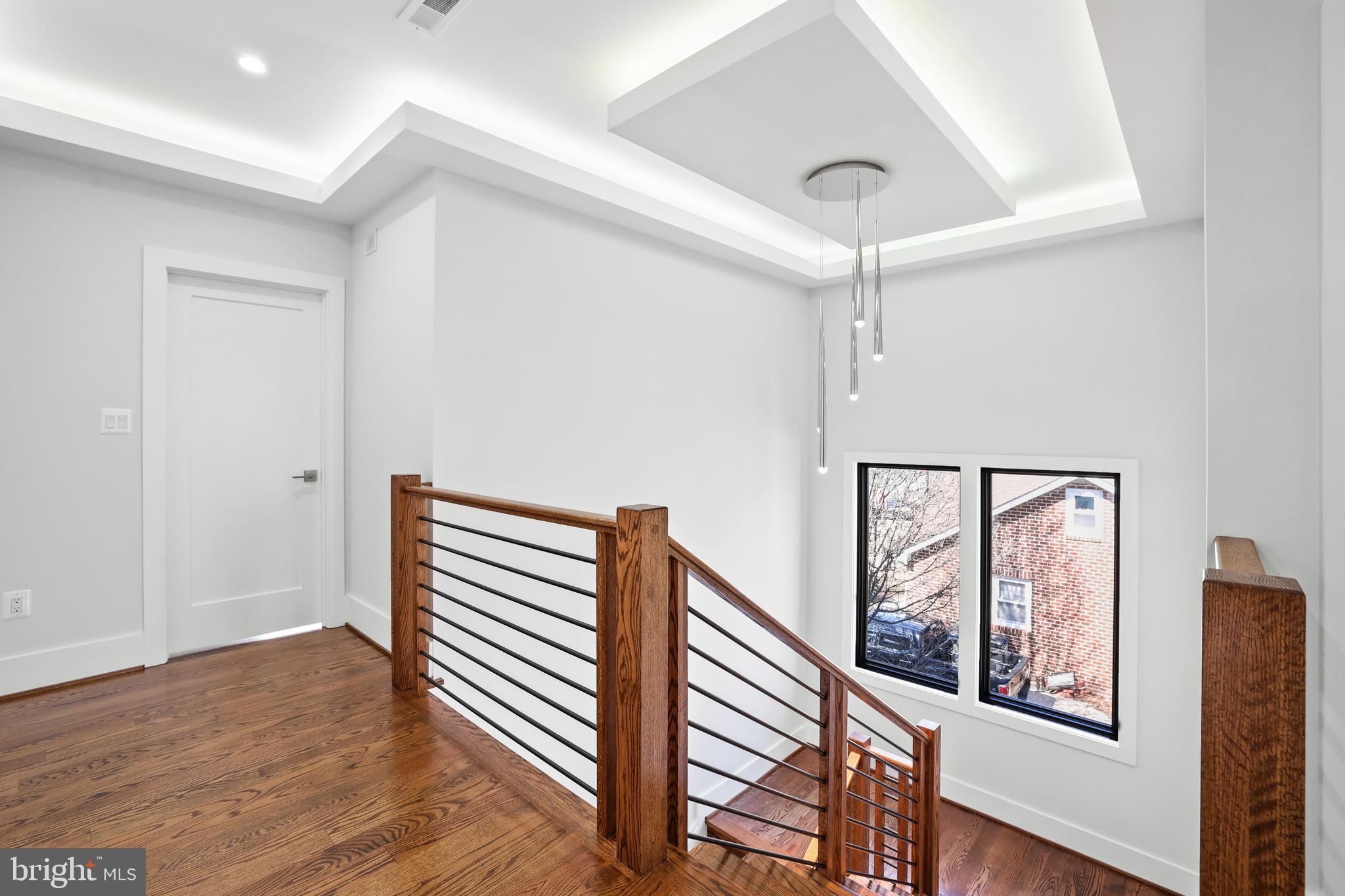 PIMMIT HILLS - Residential