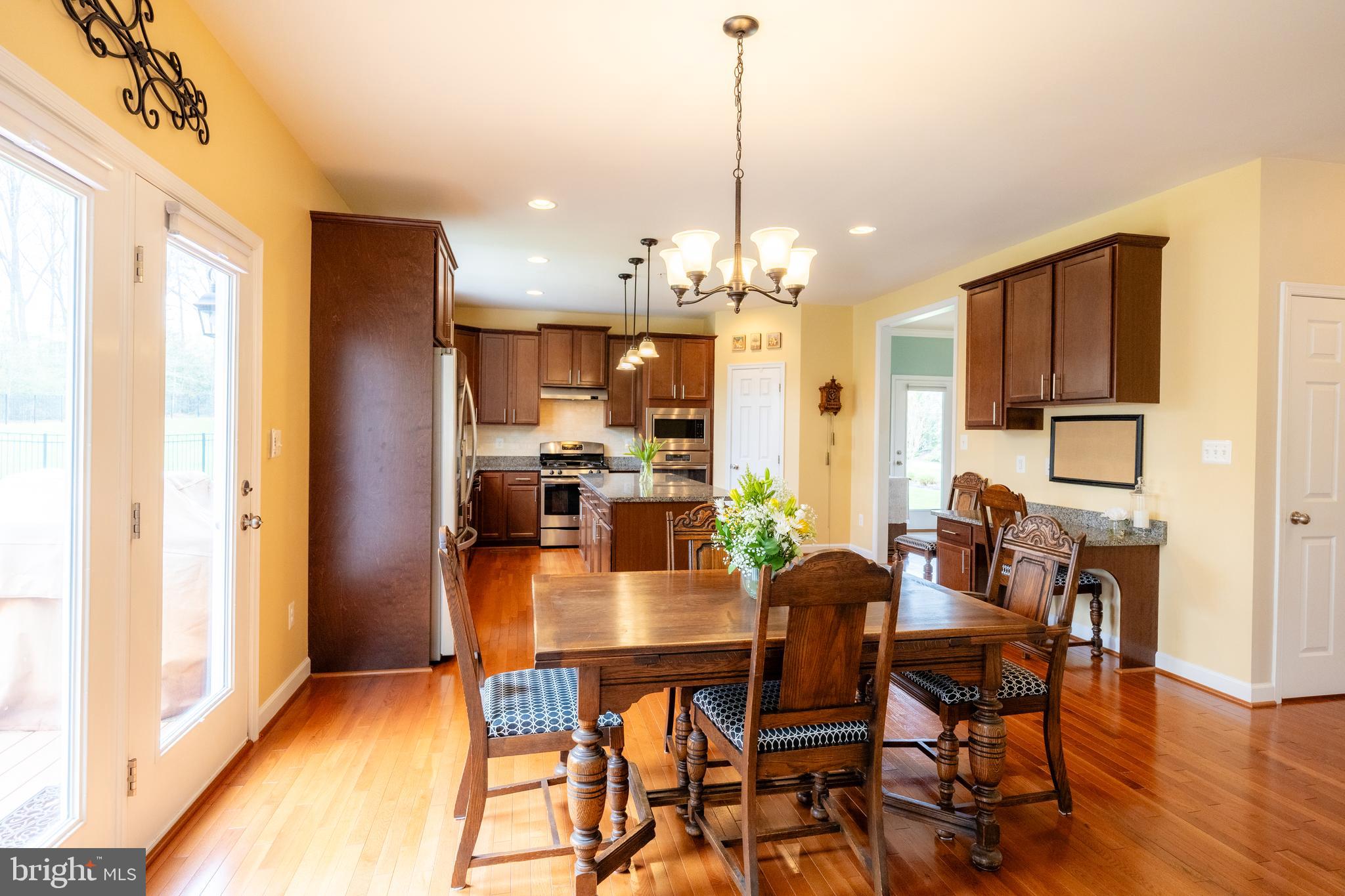 MYRTLE POINT - Residential