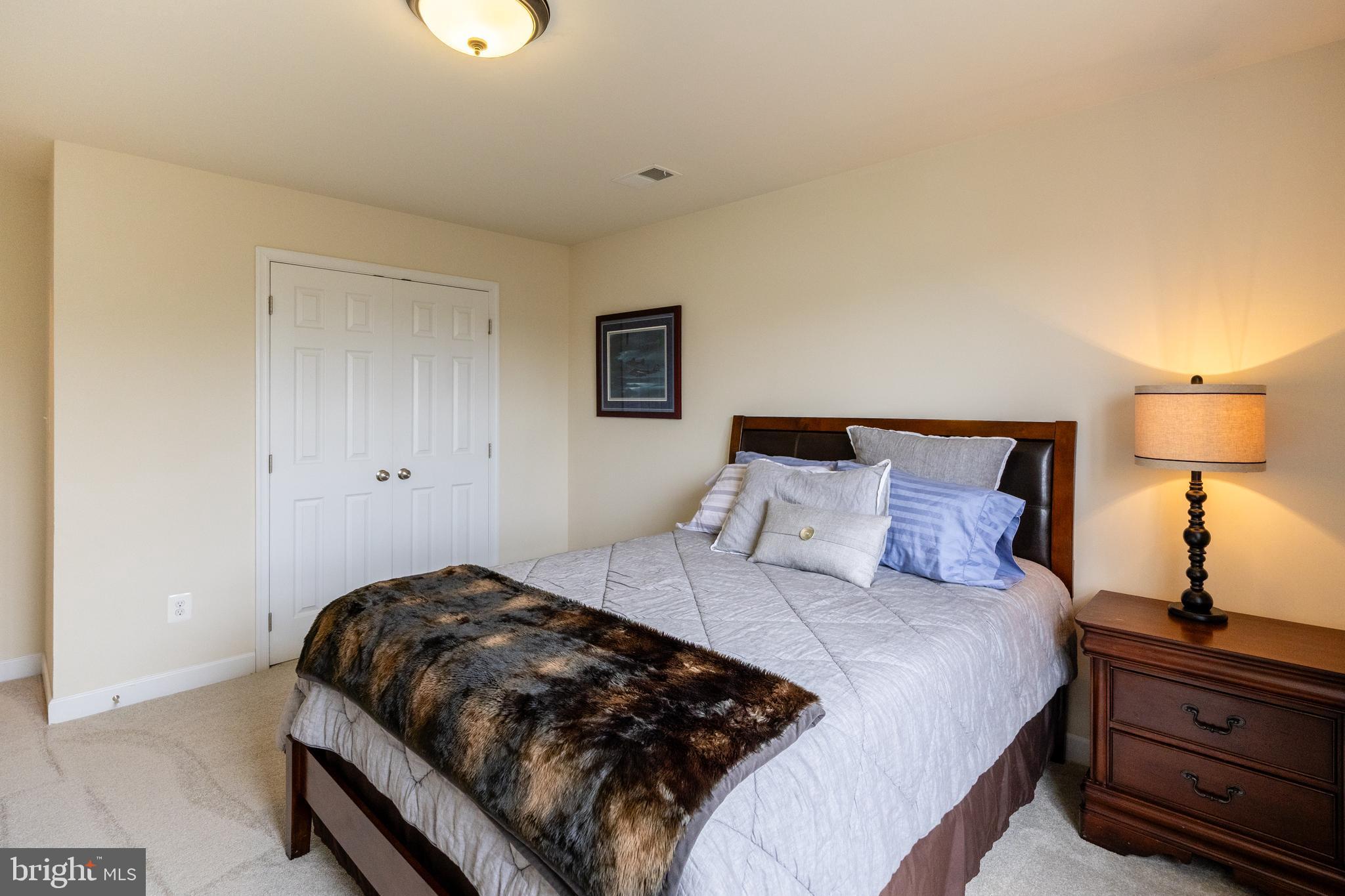 MYRTLE POINT - Residential