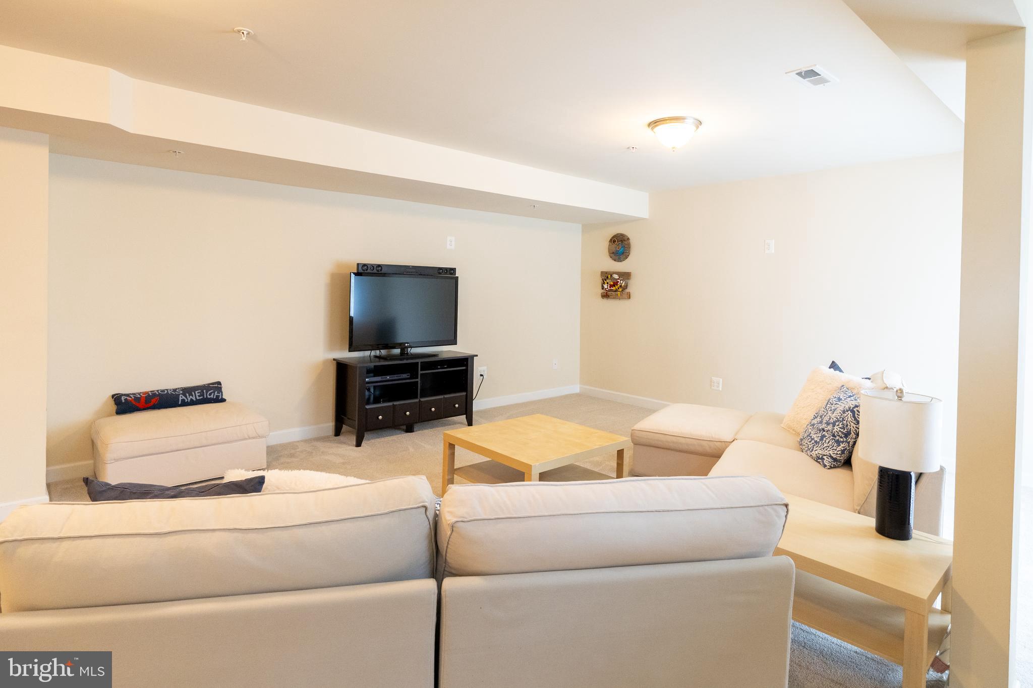 MYRTLE POINT - Residential