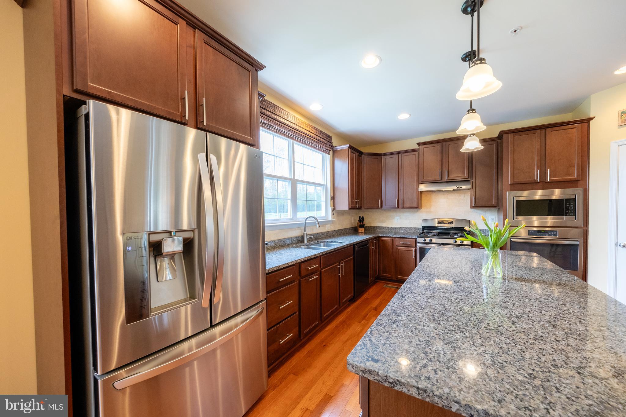 MYRTLE POINT - Residential