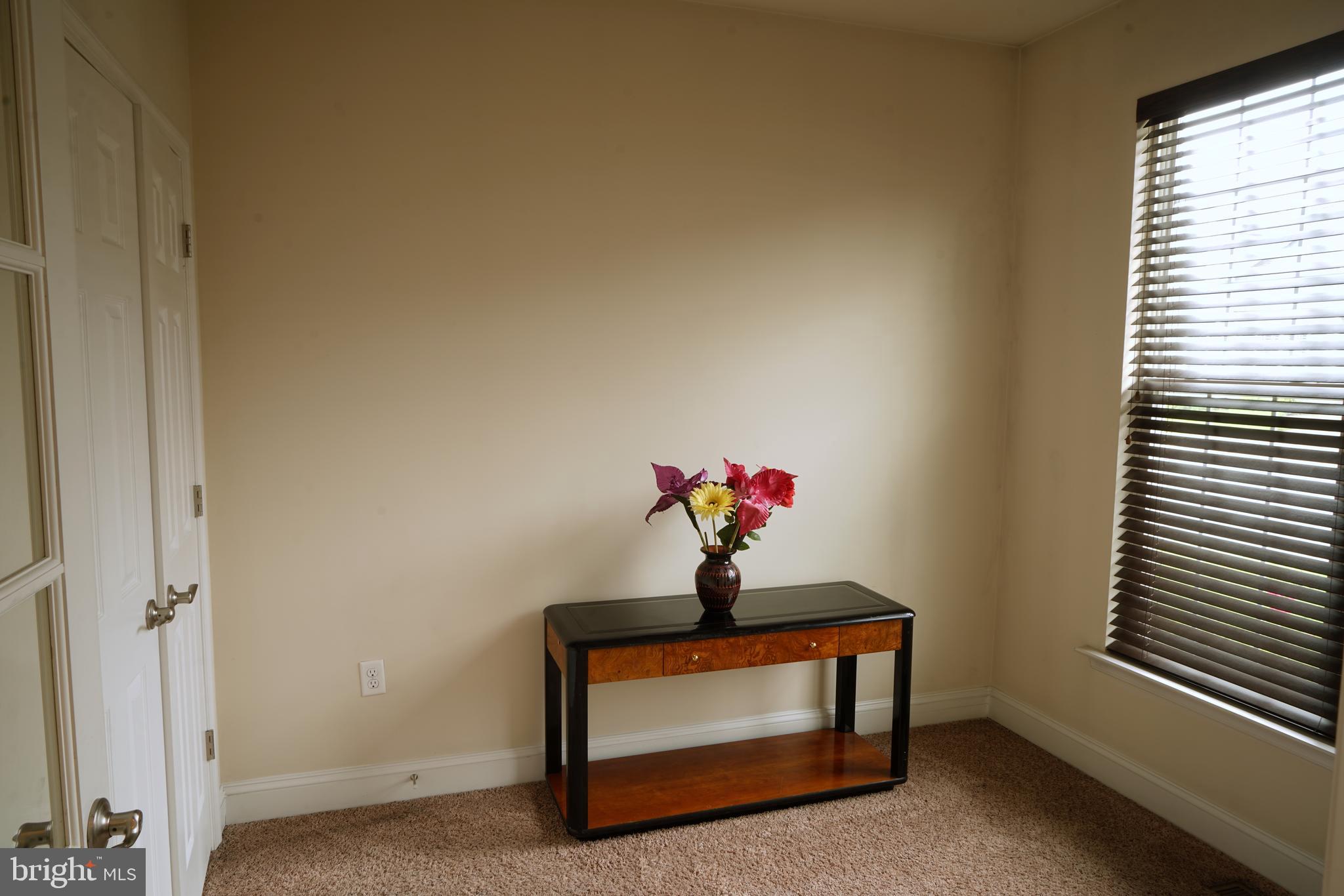 RIVER CROSSING VILLAS - Residential