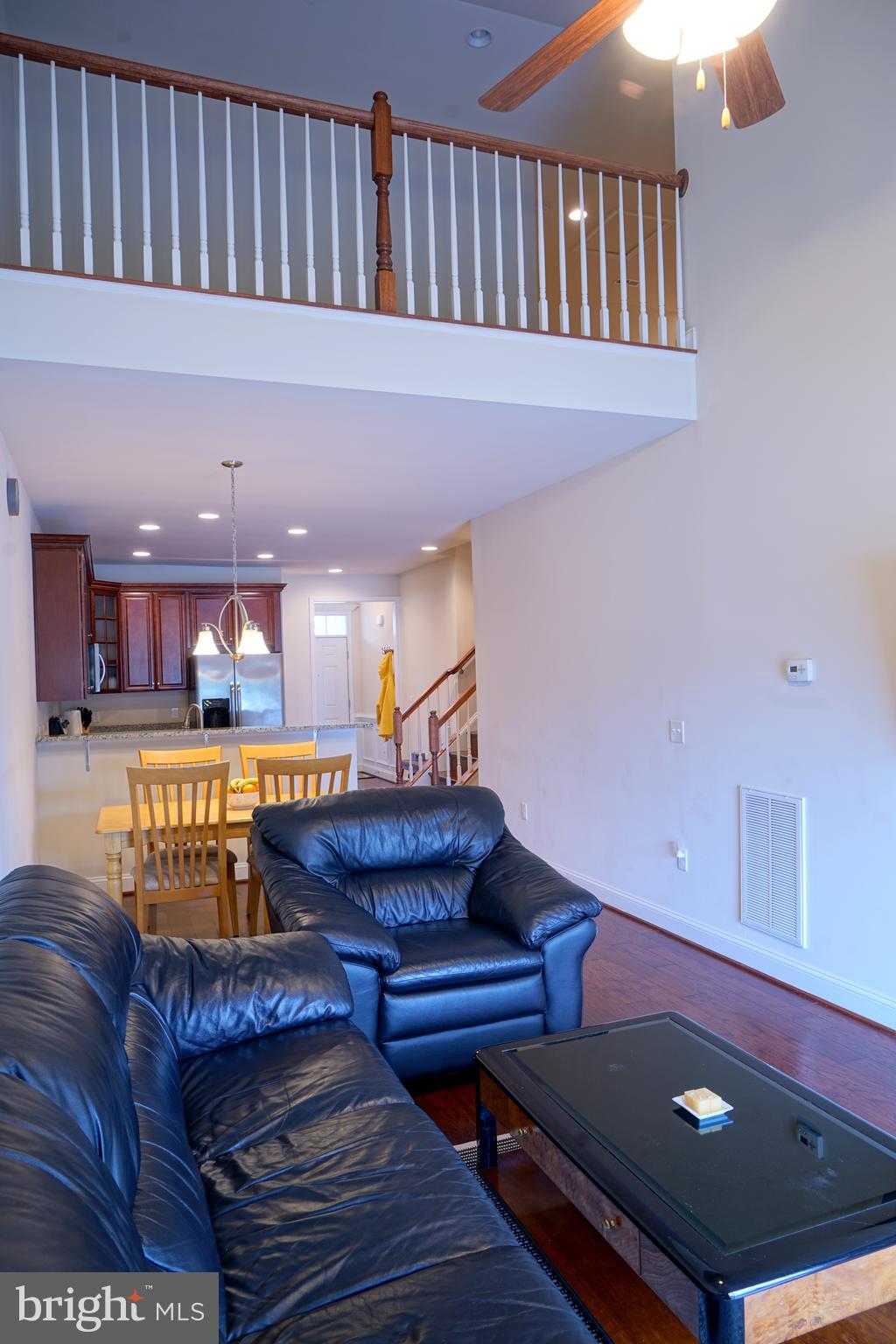 RIVER CROSSING VILLAS - Residential