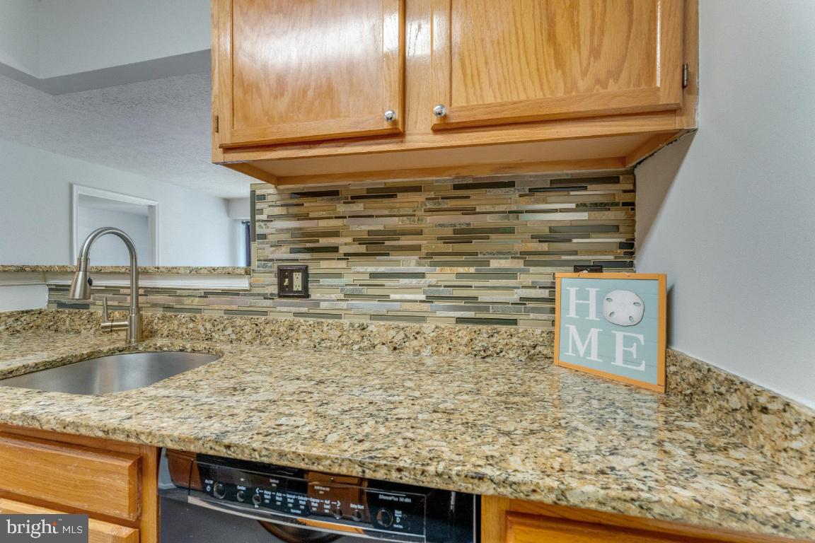 LARGO TOWN CENTER CONDOMINIUMS - Residential