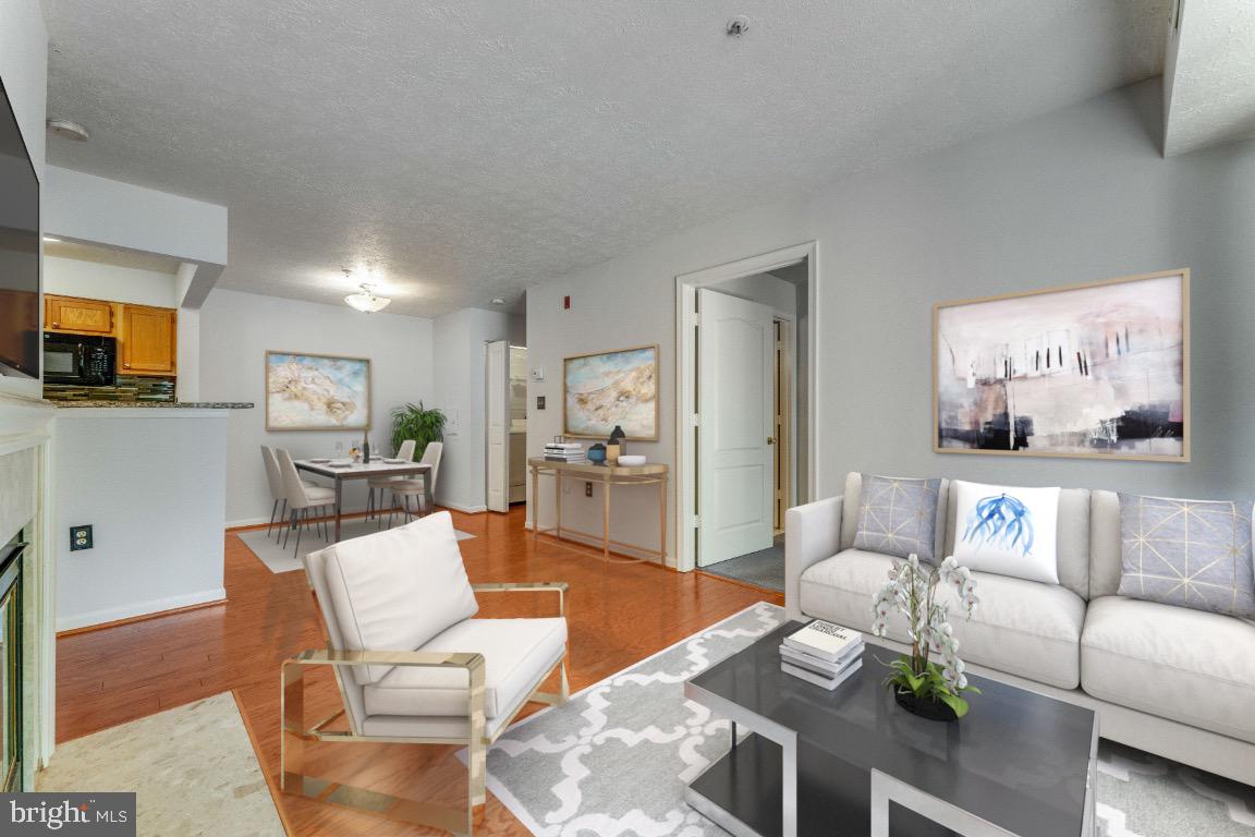 LARGO TOWN CENTER CONDOMINIUMS - Residential