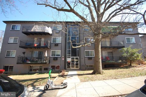 101 41ST STREET NE WASHINGTON DC 20019