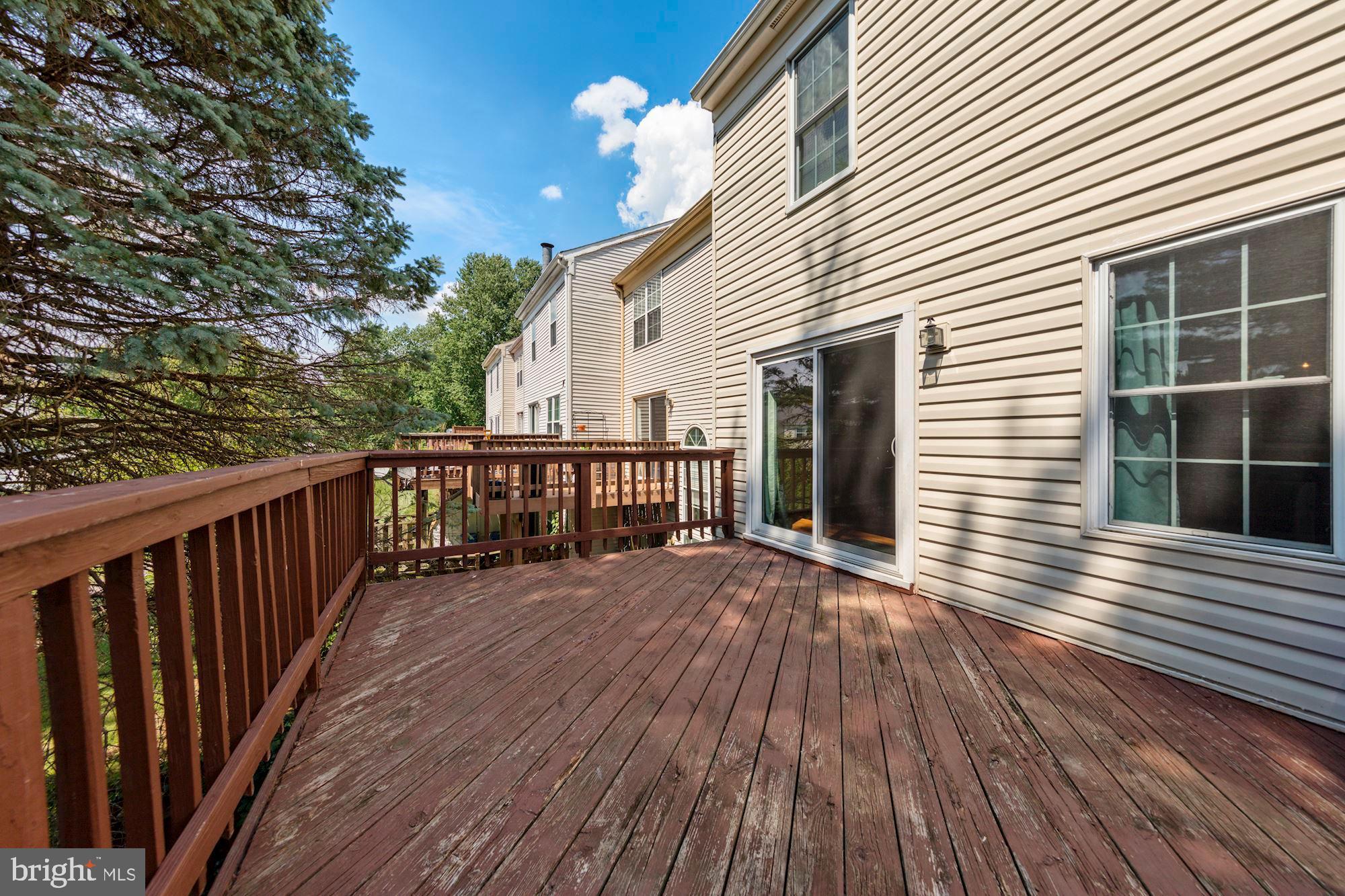 PARK OVERLOOK - Residential Lease