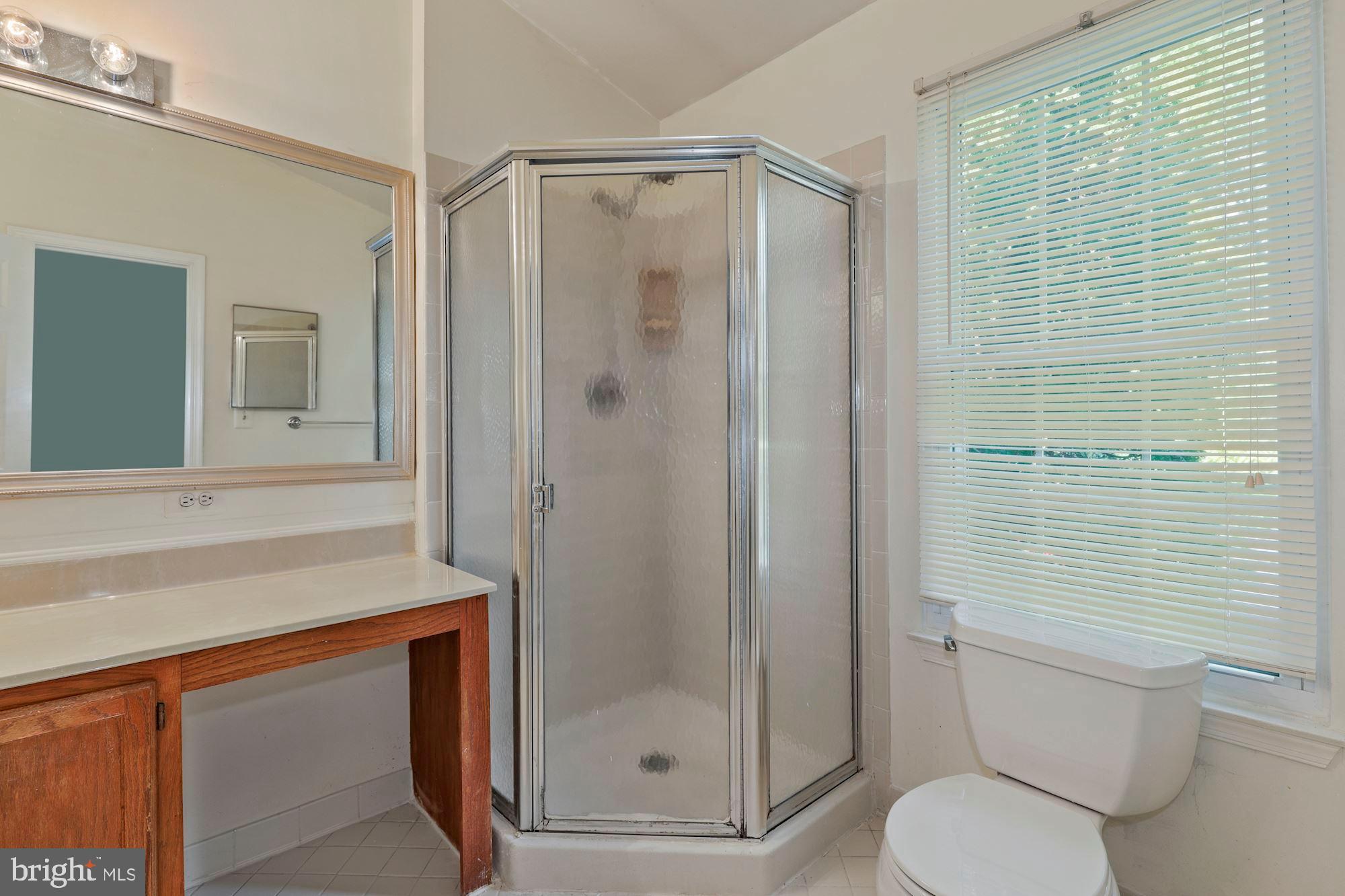 PARK OVERLOOK - Residential Lease