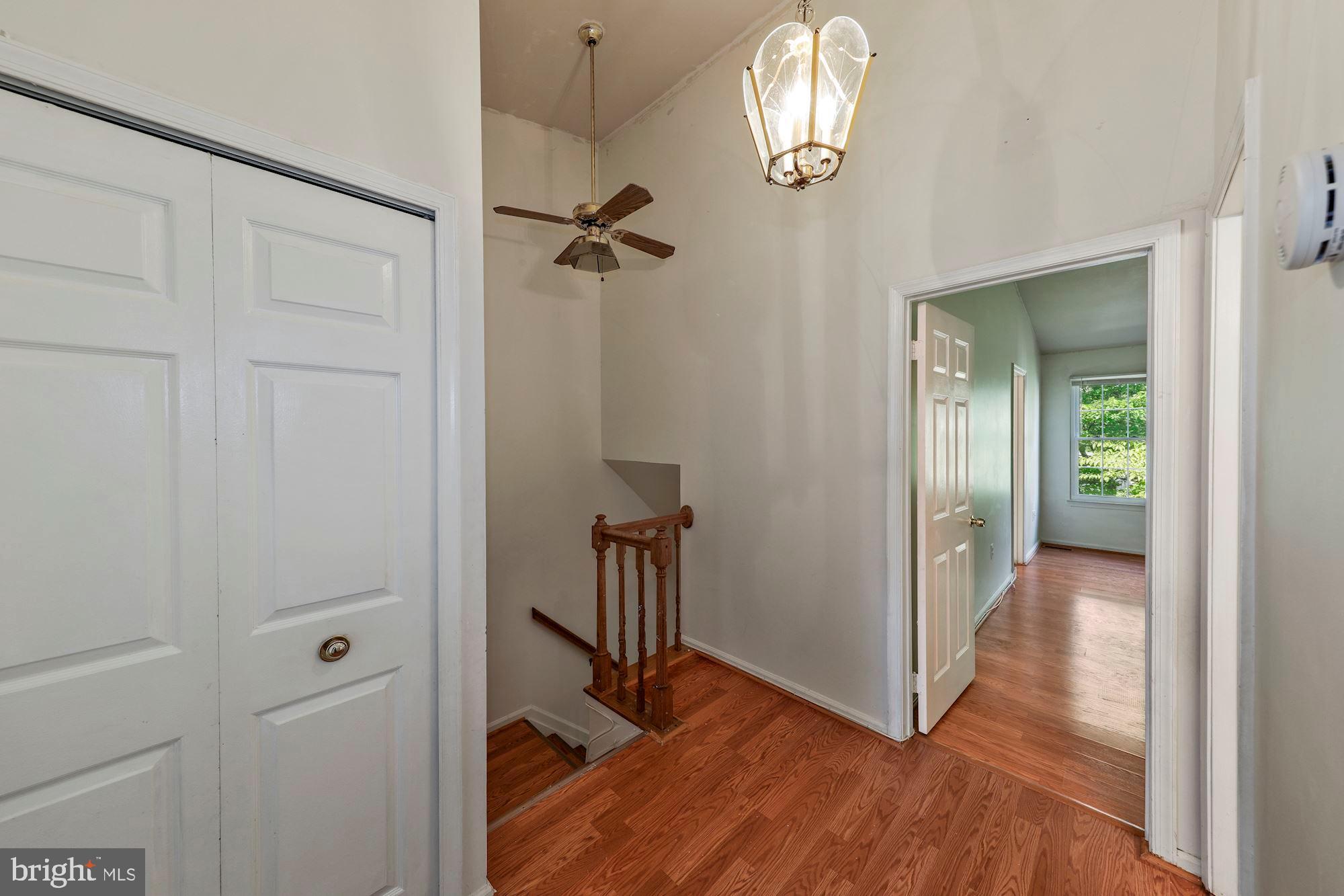 PARK OVERLOOK - Residential Lease