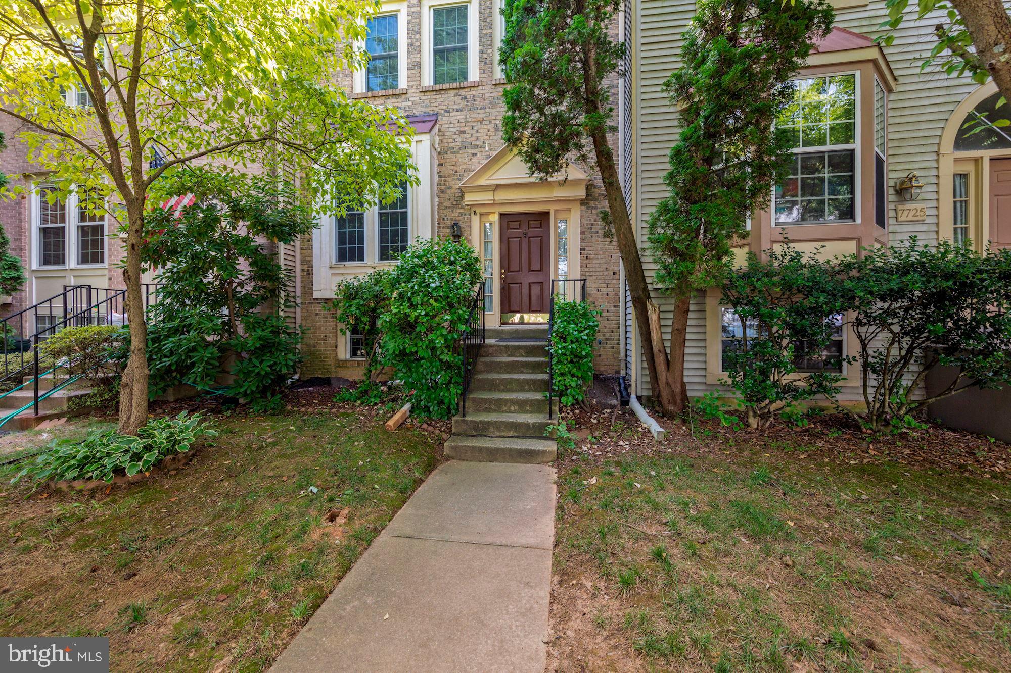 PARK OVERLOOK - Residential Lease