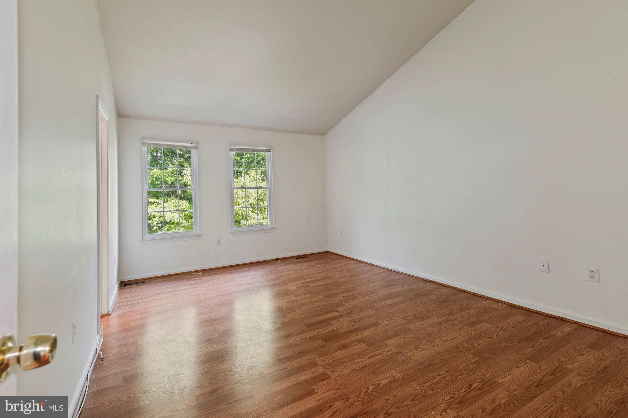 PARK OVERLOOK - Residential Lease