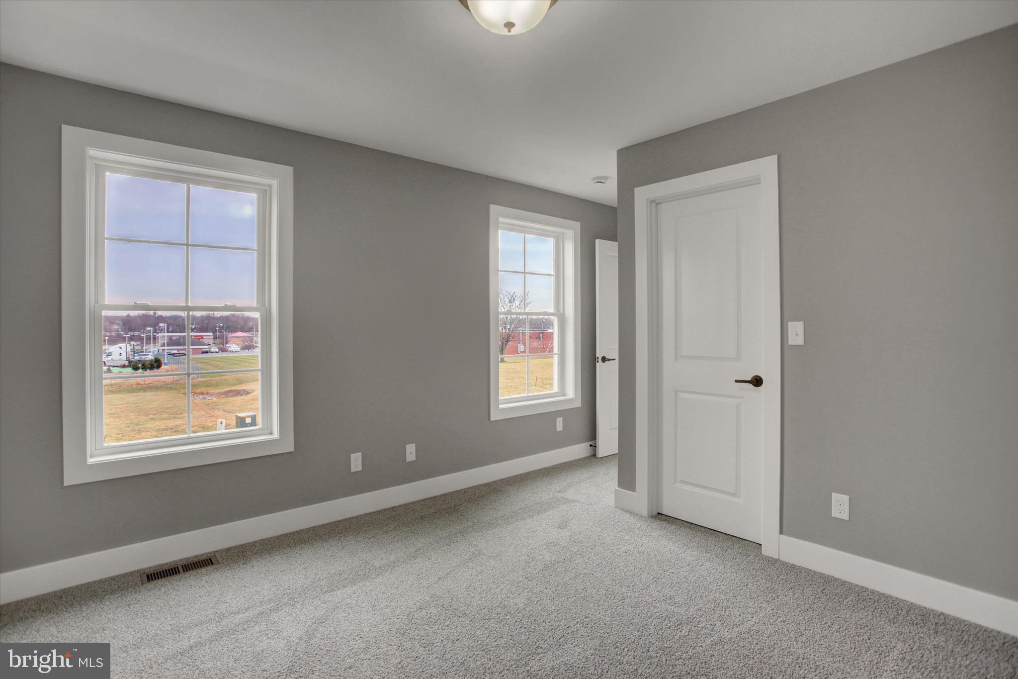 TOWN AND COUNTRY - Residential