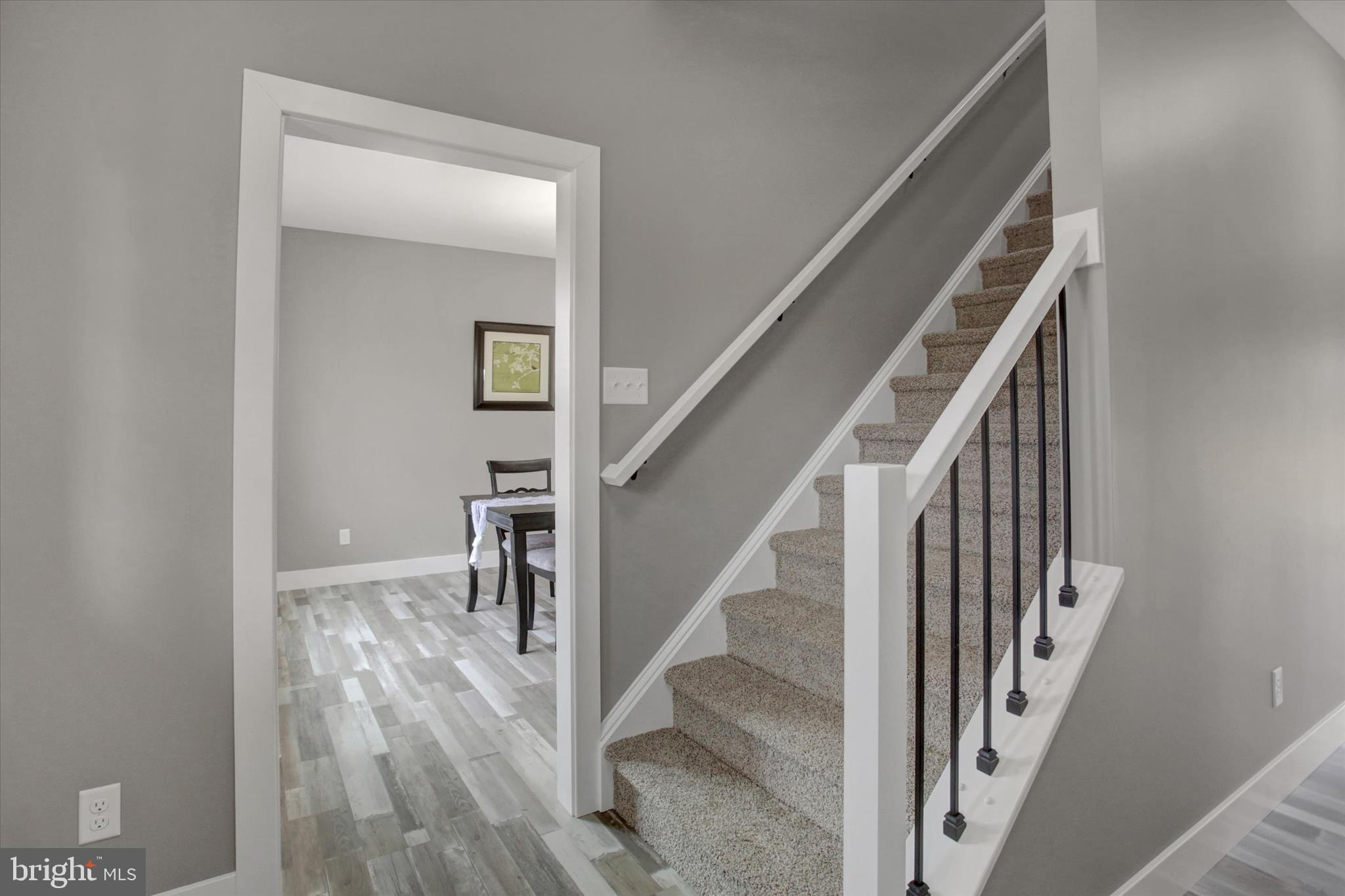 TOWN AND COUNTRY - Residential