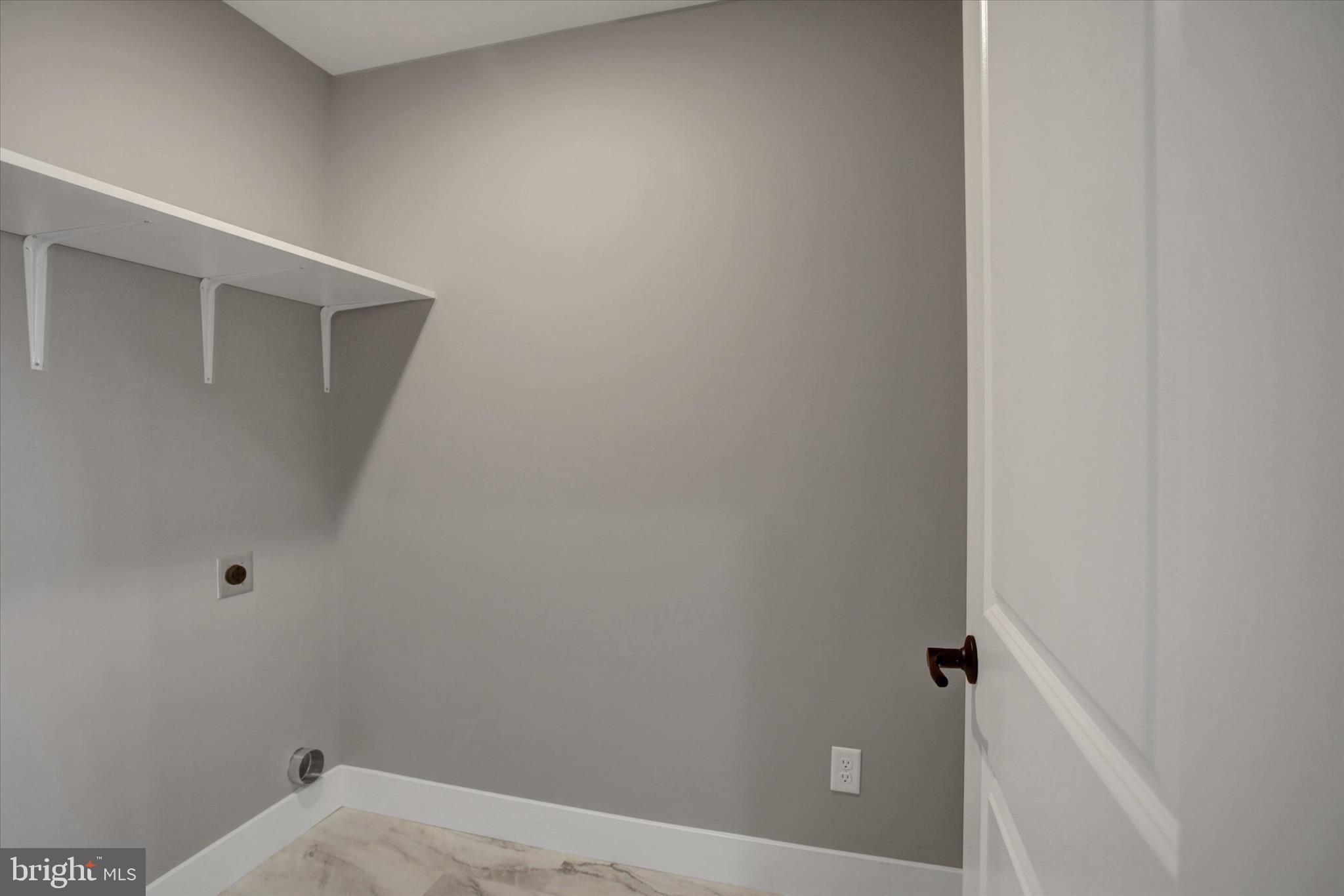 TOWN AND COUNTRY - Residential