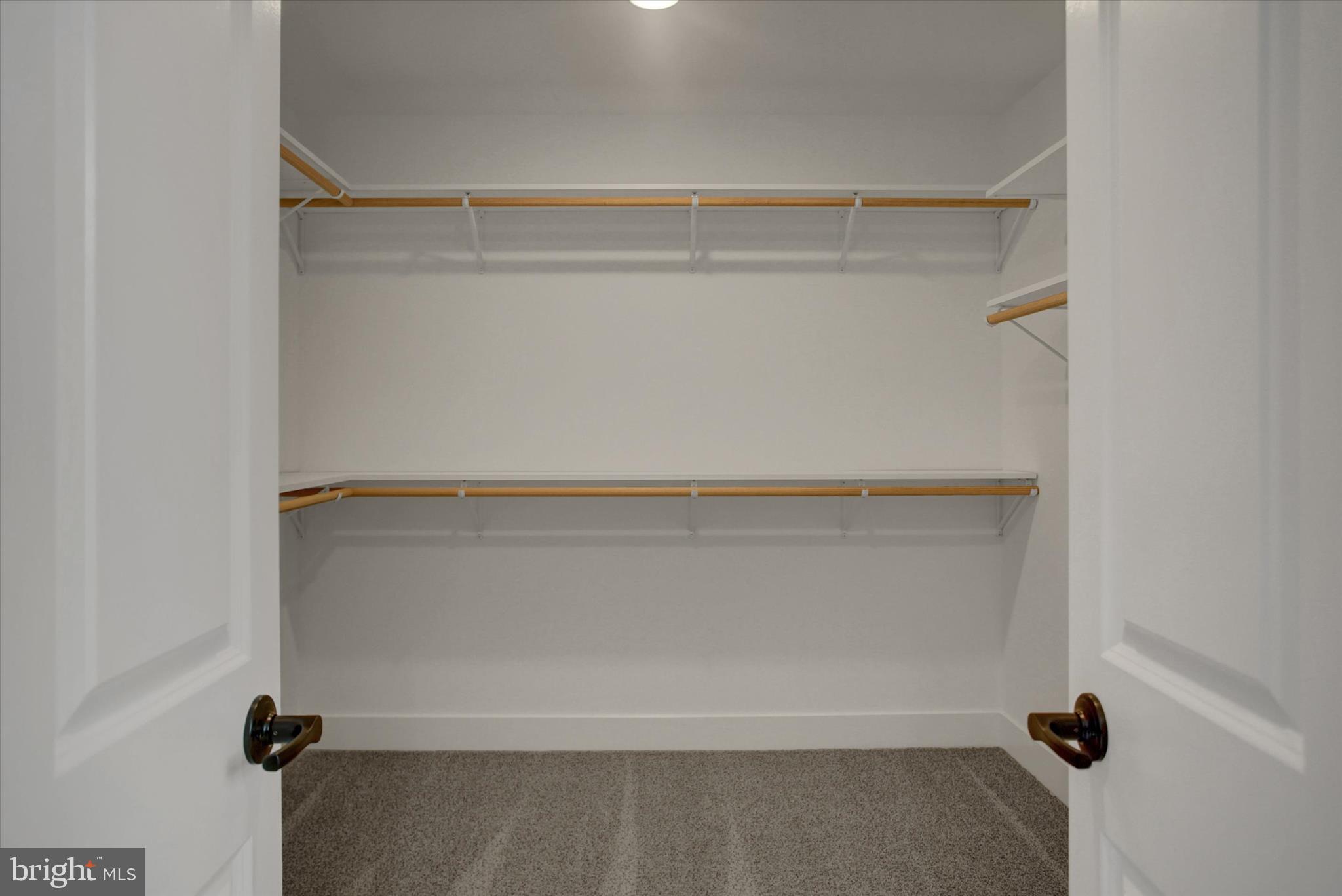 TOWN AND COUNTRY - Residential