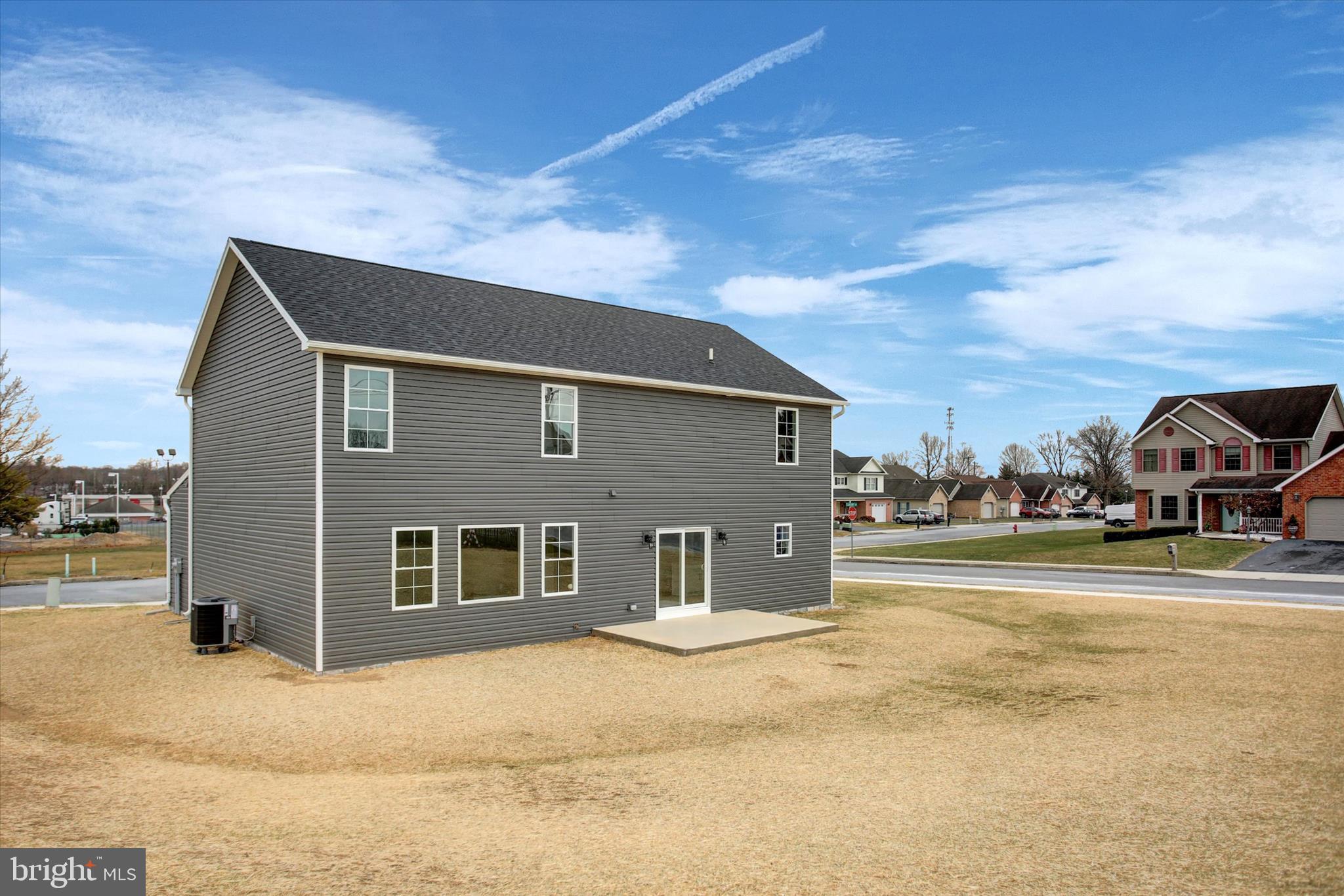 TOWN AND COUNTRY - Residential