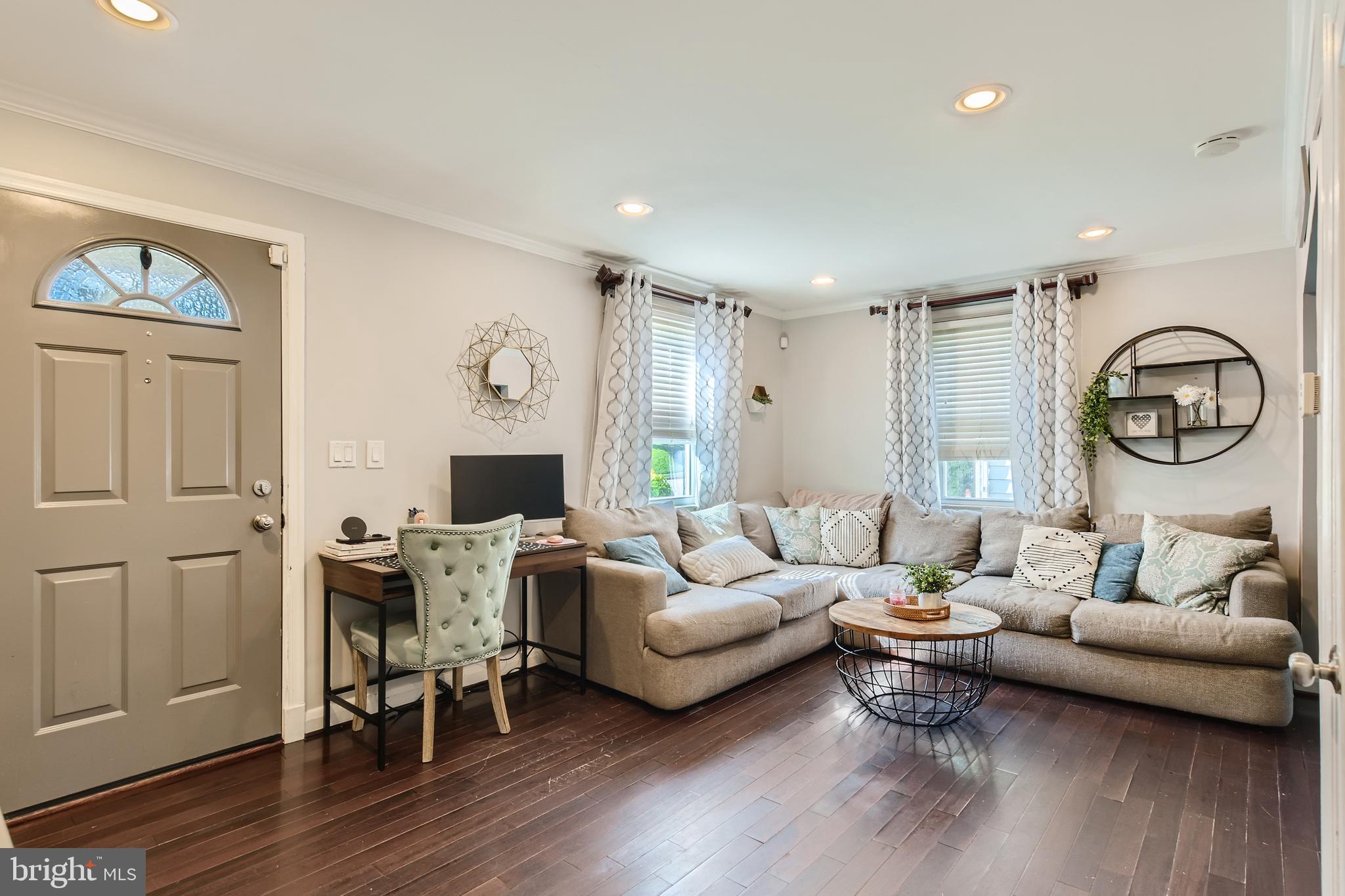 HAWTHORNE - Residential