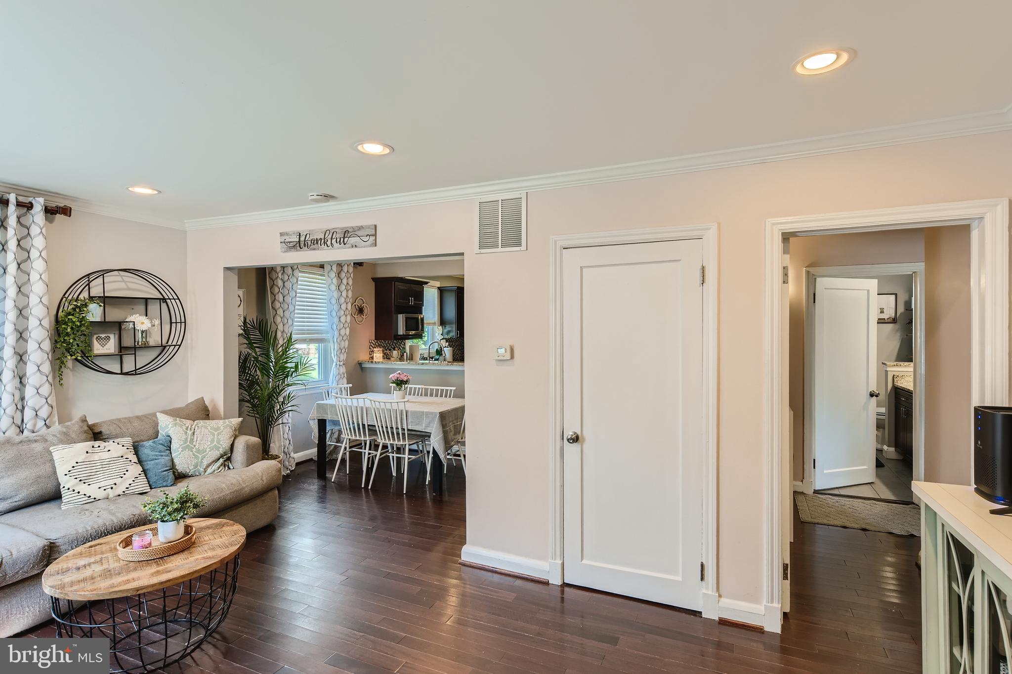 HAWTHORNE - Residential