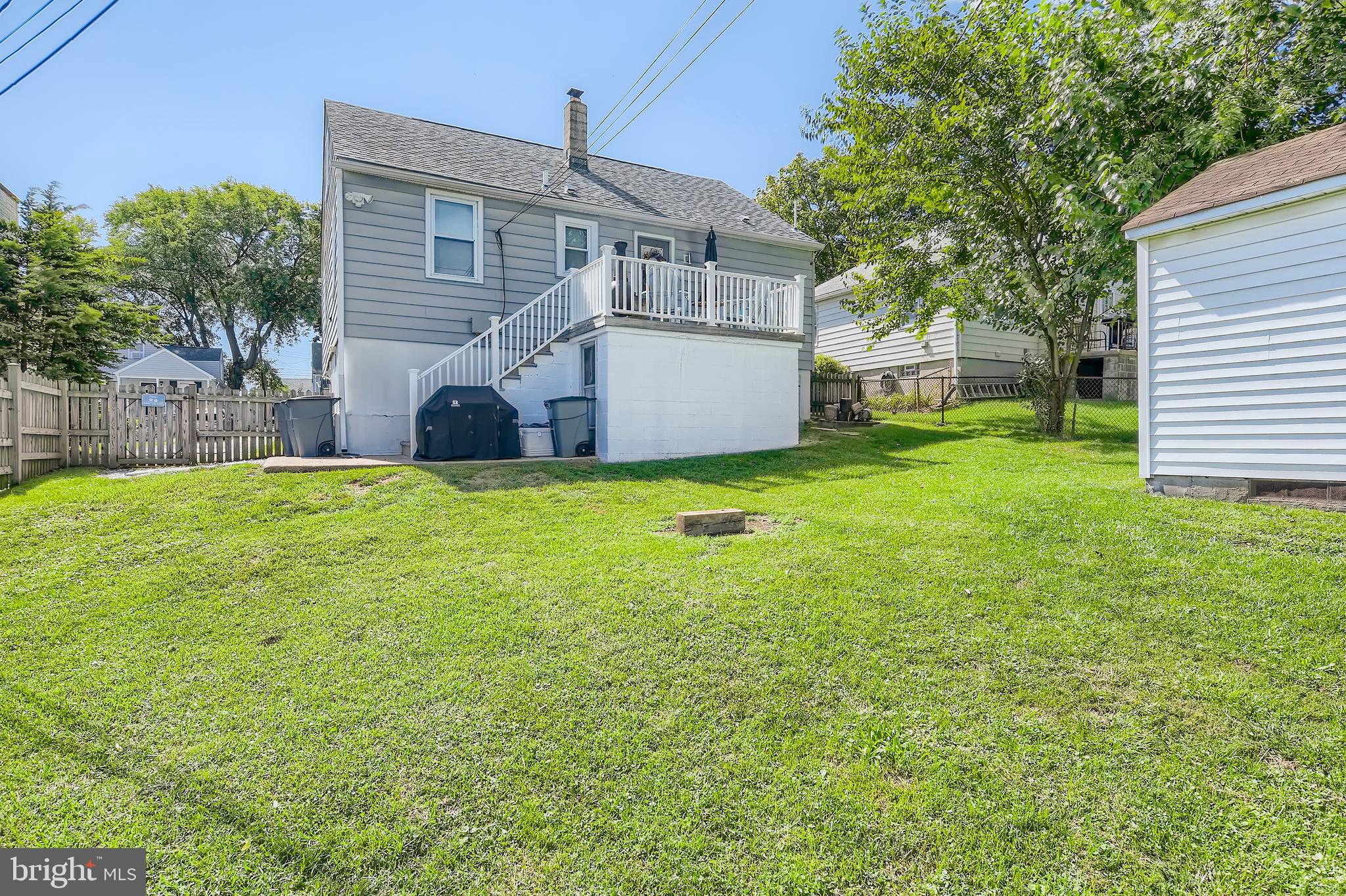 HAWTHORNE - Residential