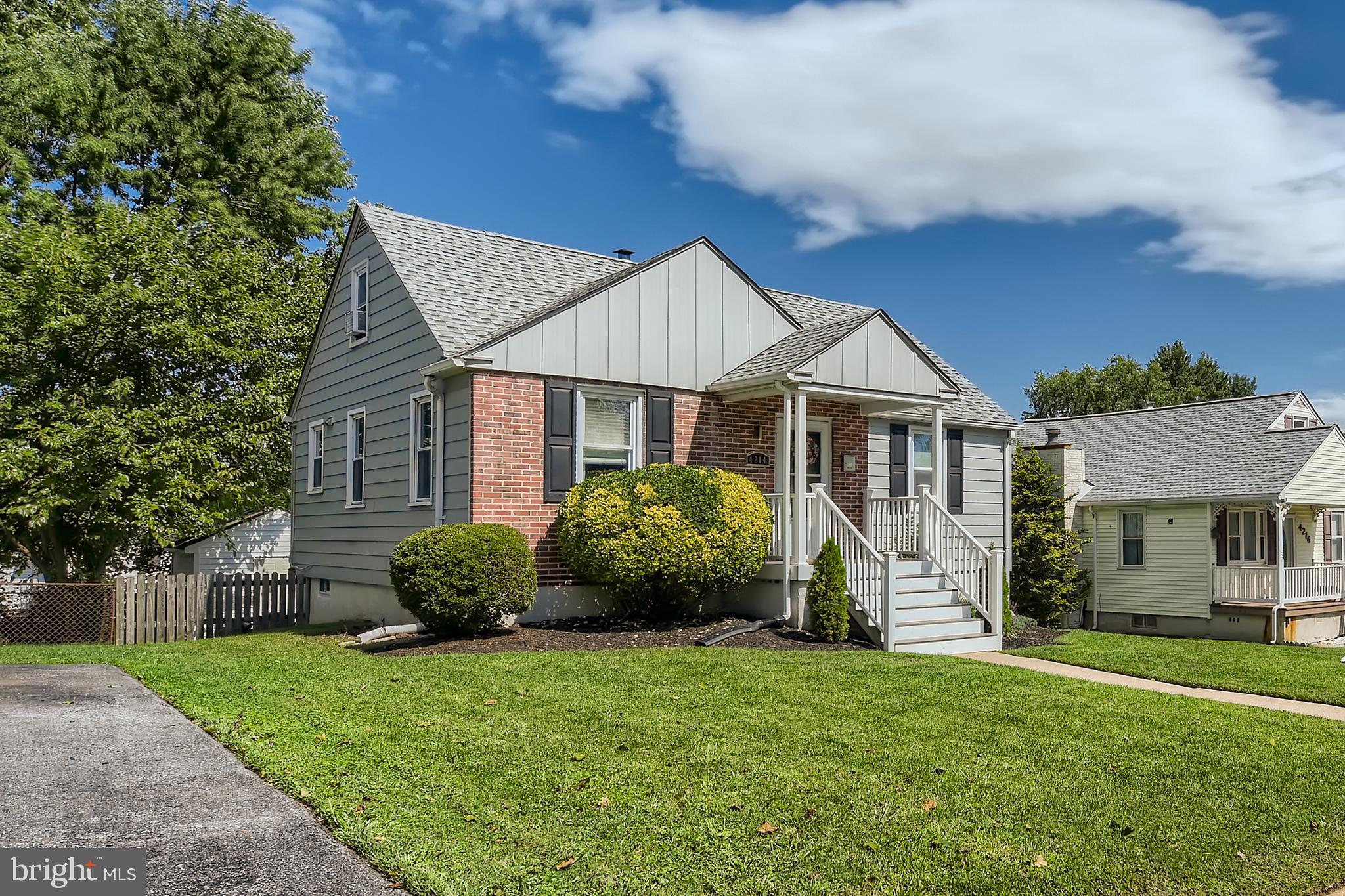 HAWTHORNE - Residential