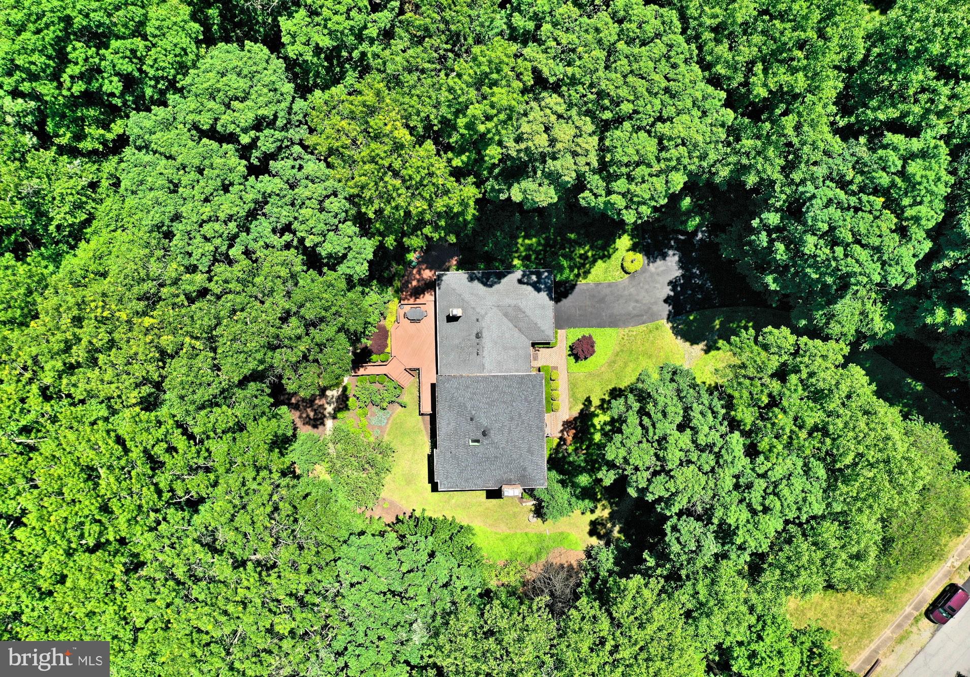 FALCON RIDGE - Residential