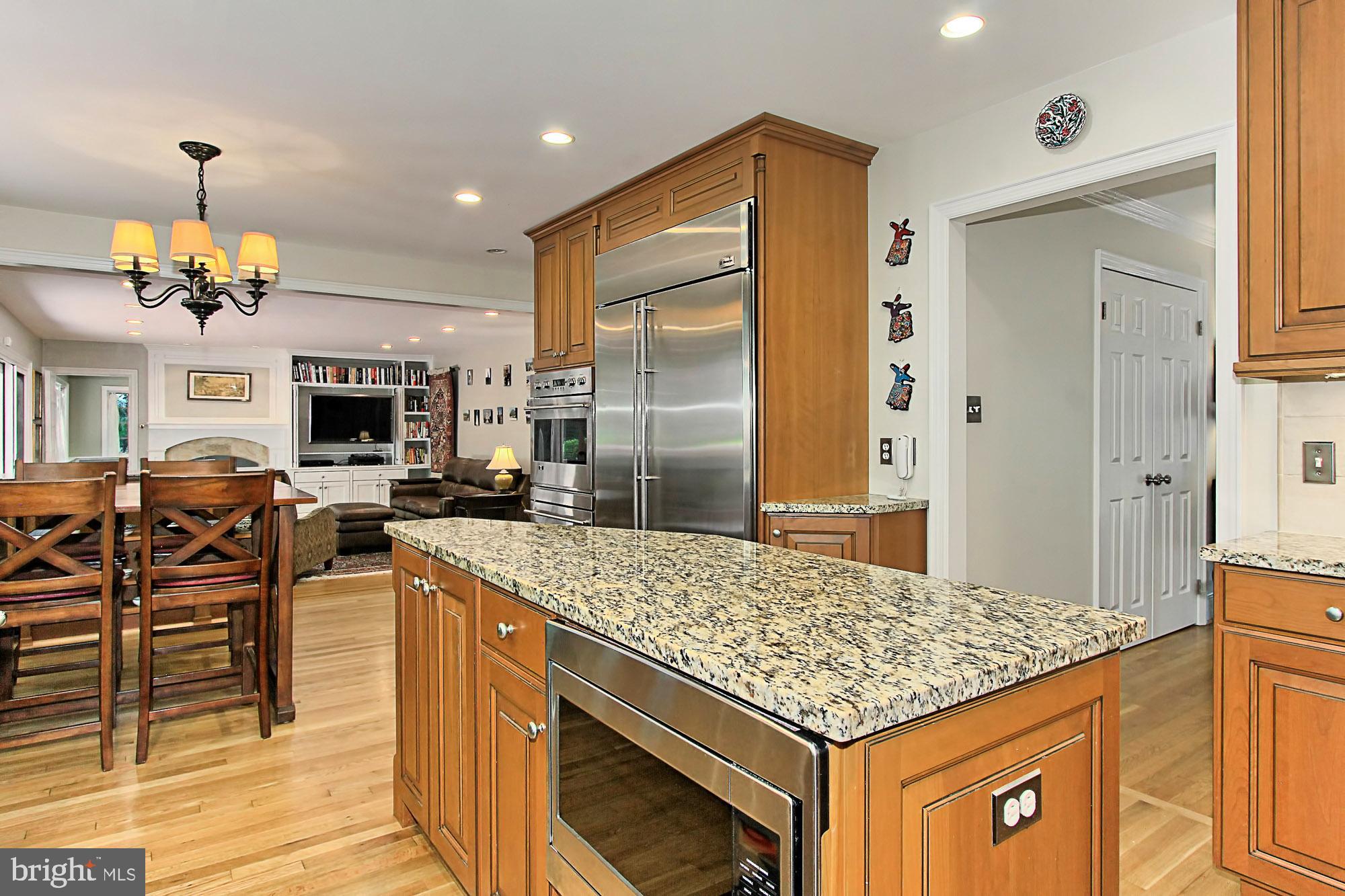 FALCON RIDGE - Residential