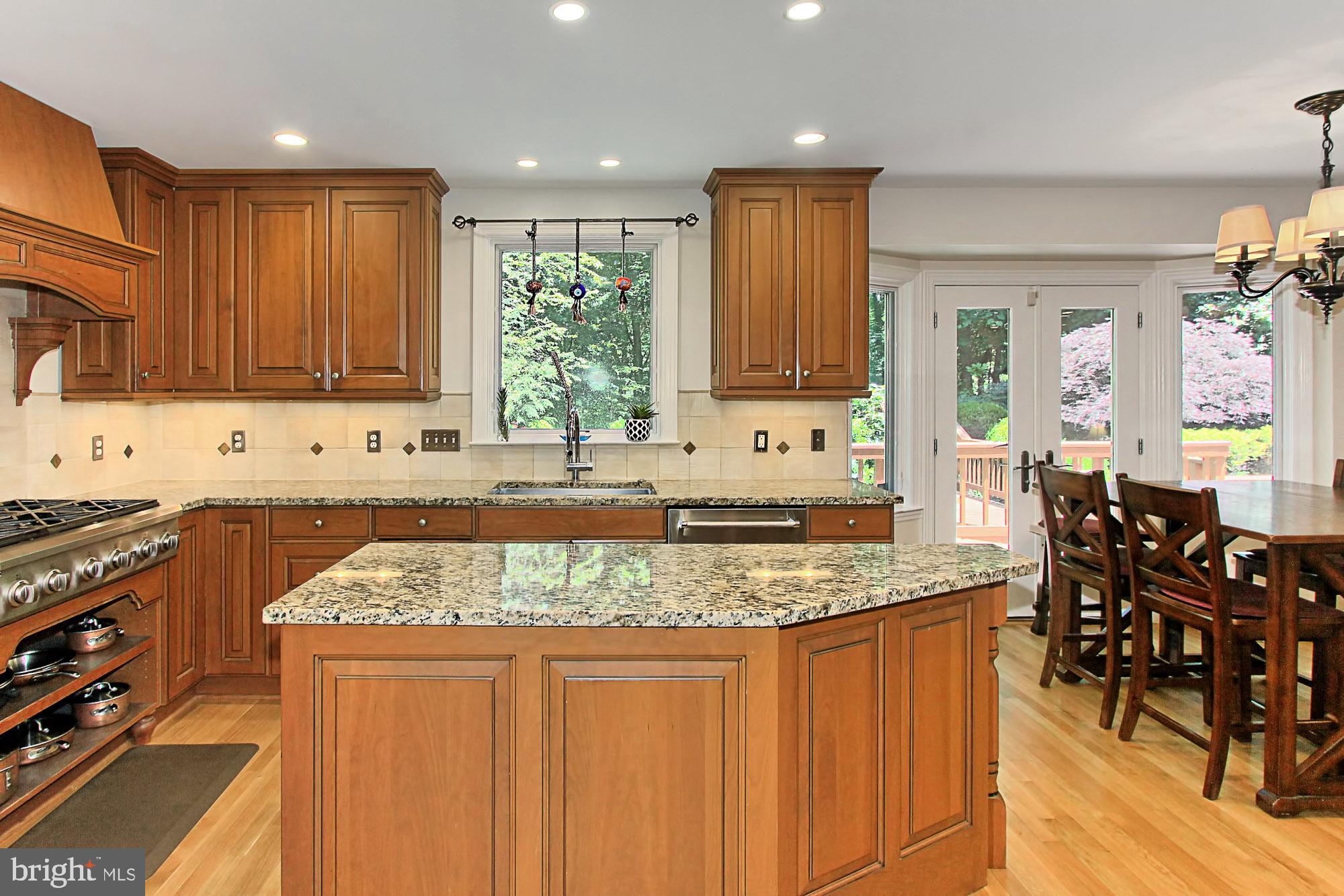 FALCON RIDGE - Residential