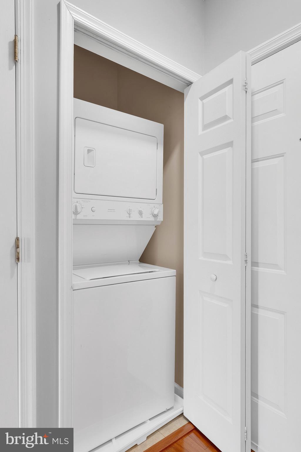 PALAZZO AT PARK CENTER - Residential