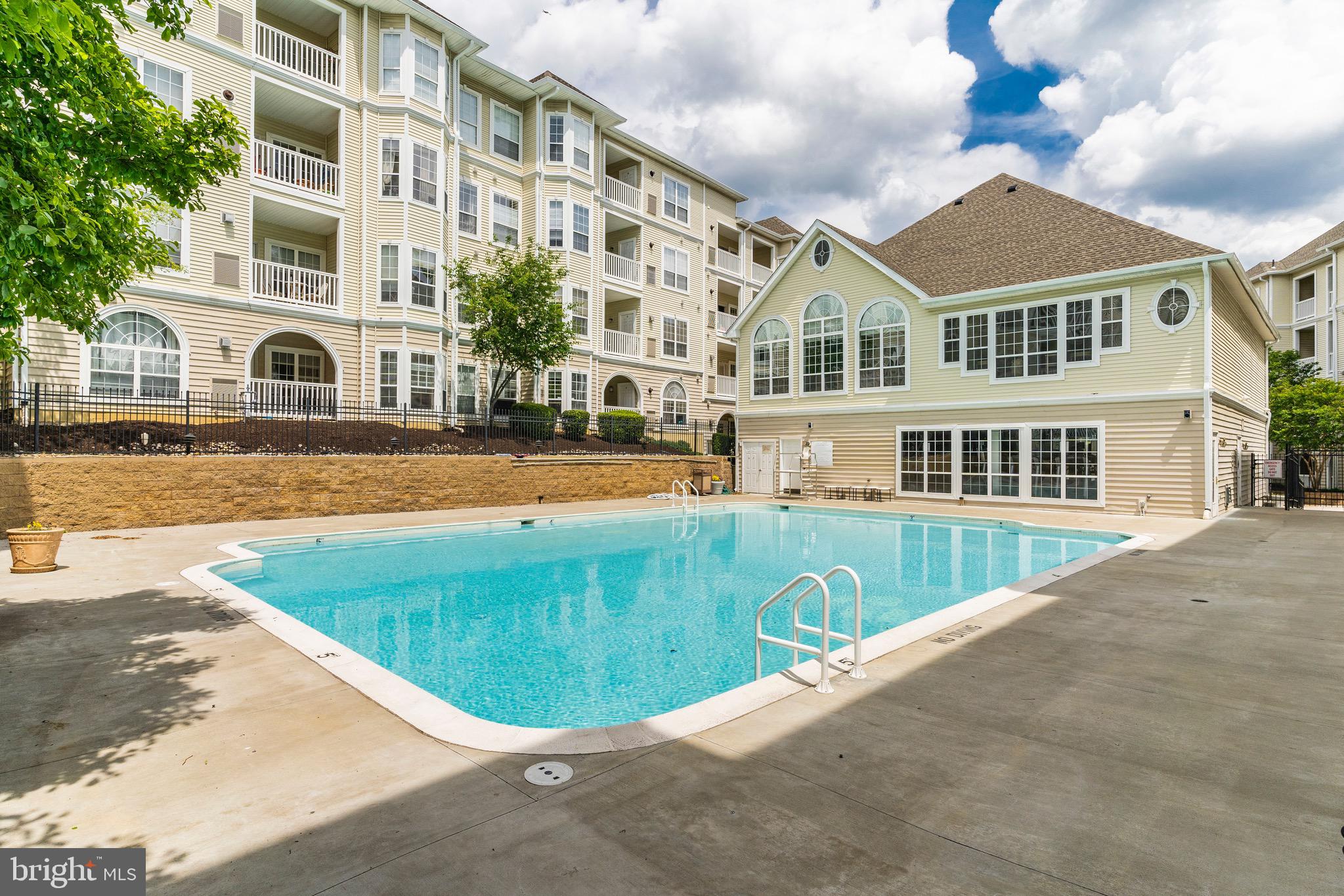 PALAZZO AT PARK CENTER - Residential