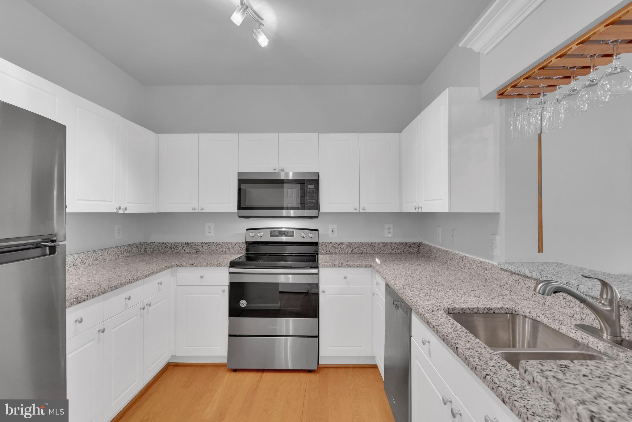 PALAZZO AT PARK CENTER - Residential