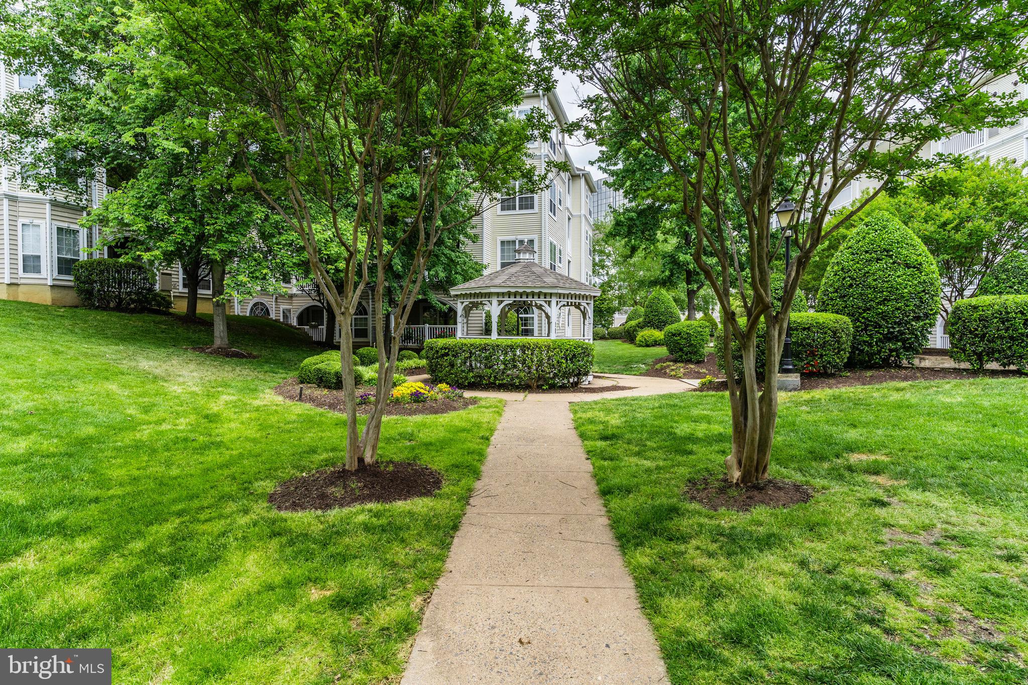 PALAZZO AT PARK CENTER - Residential