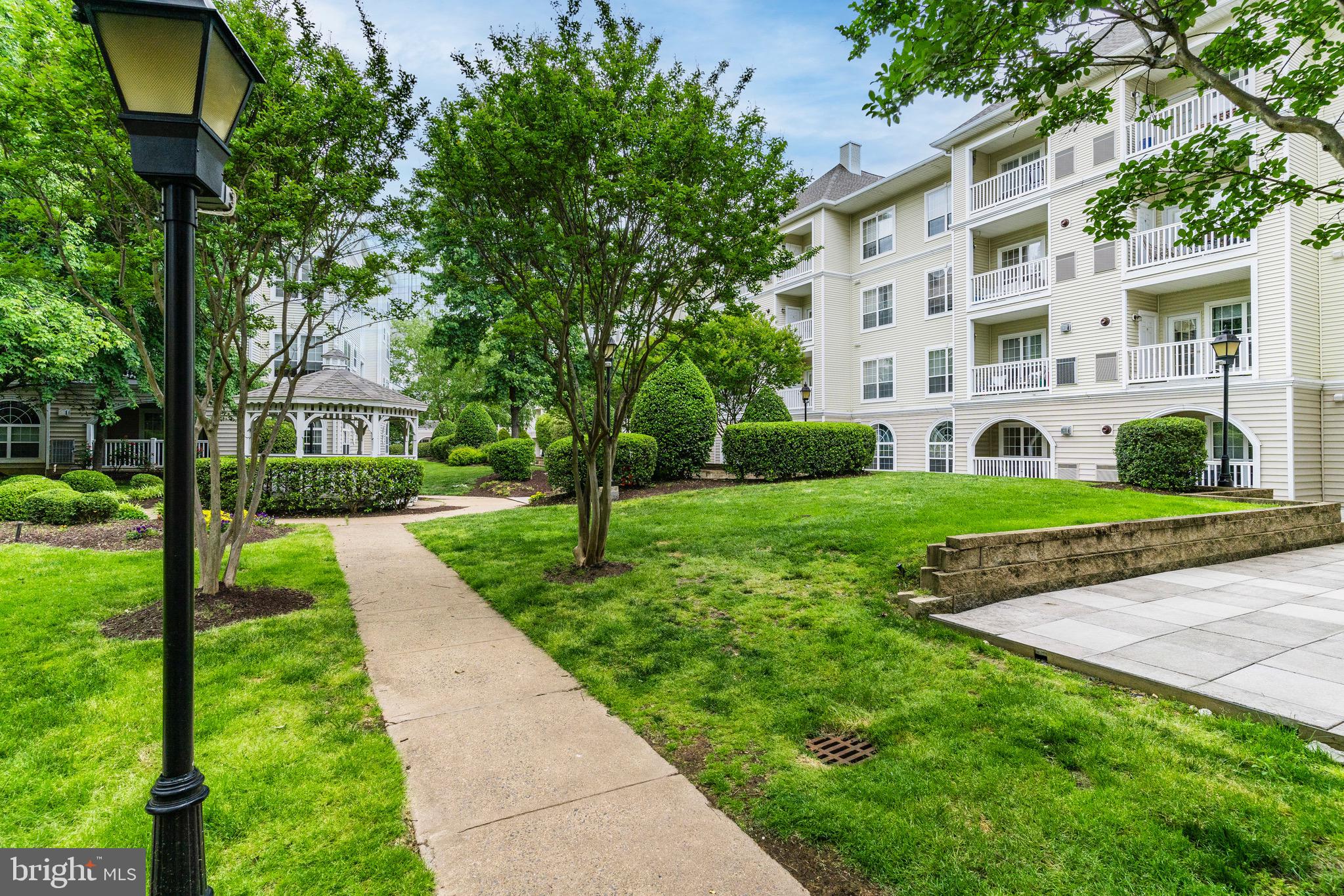 PALAZZO AT PARK CENTER - Residential