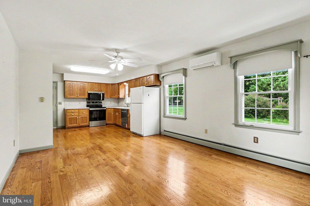 Photo of 685 S Middlesex Rd, CARLISLE, PA 17015 (MLS # PACB2053886)