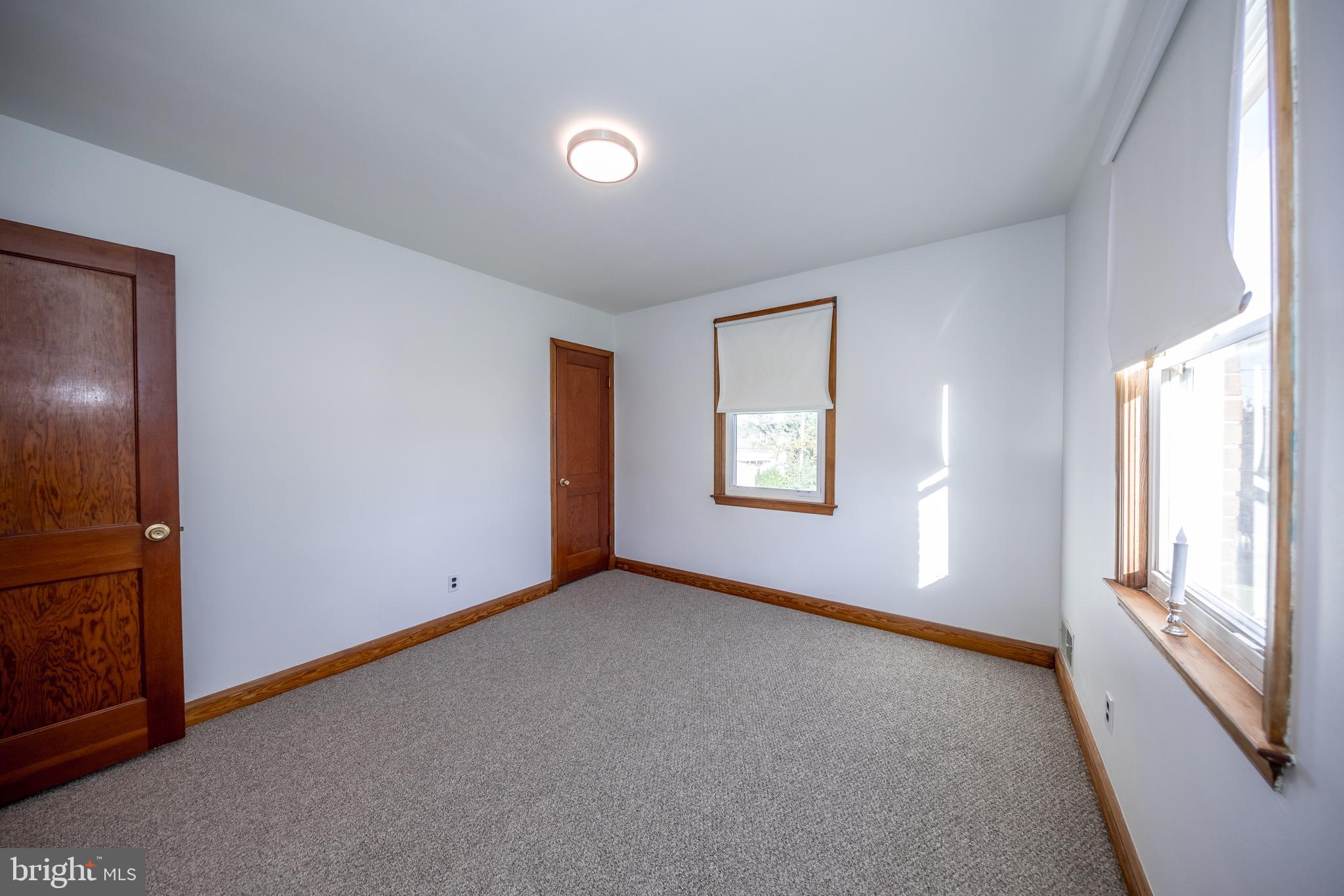 PERRY HALL - Residential