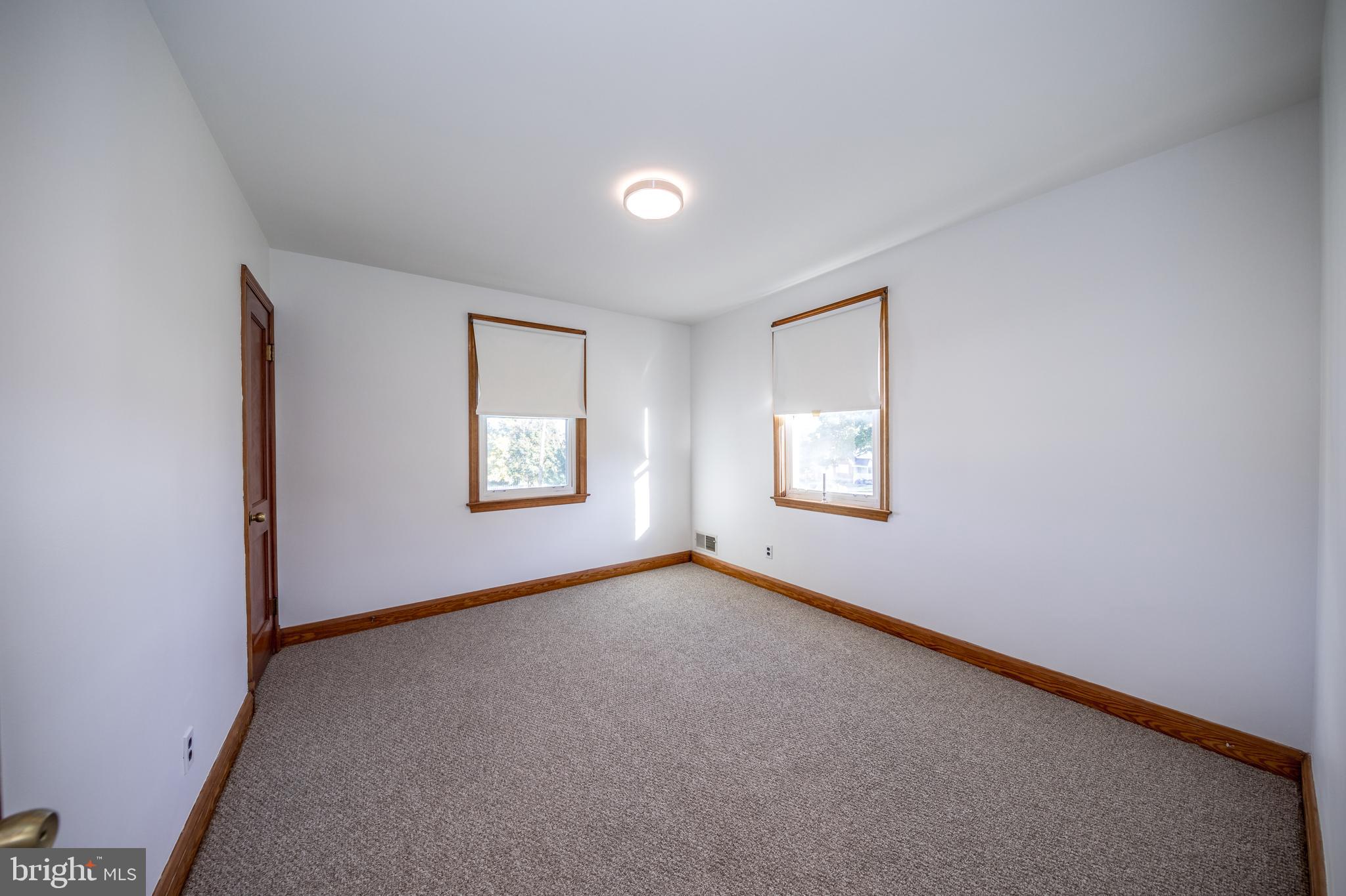 PERRY HALL - Residential