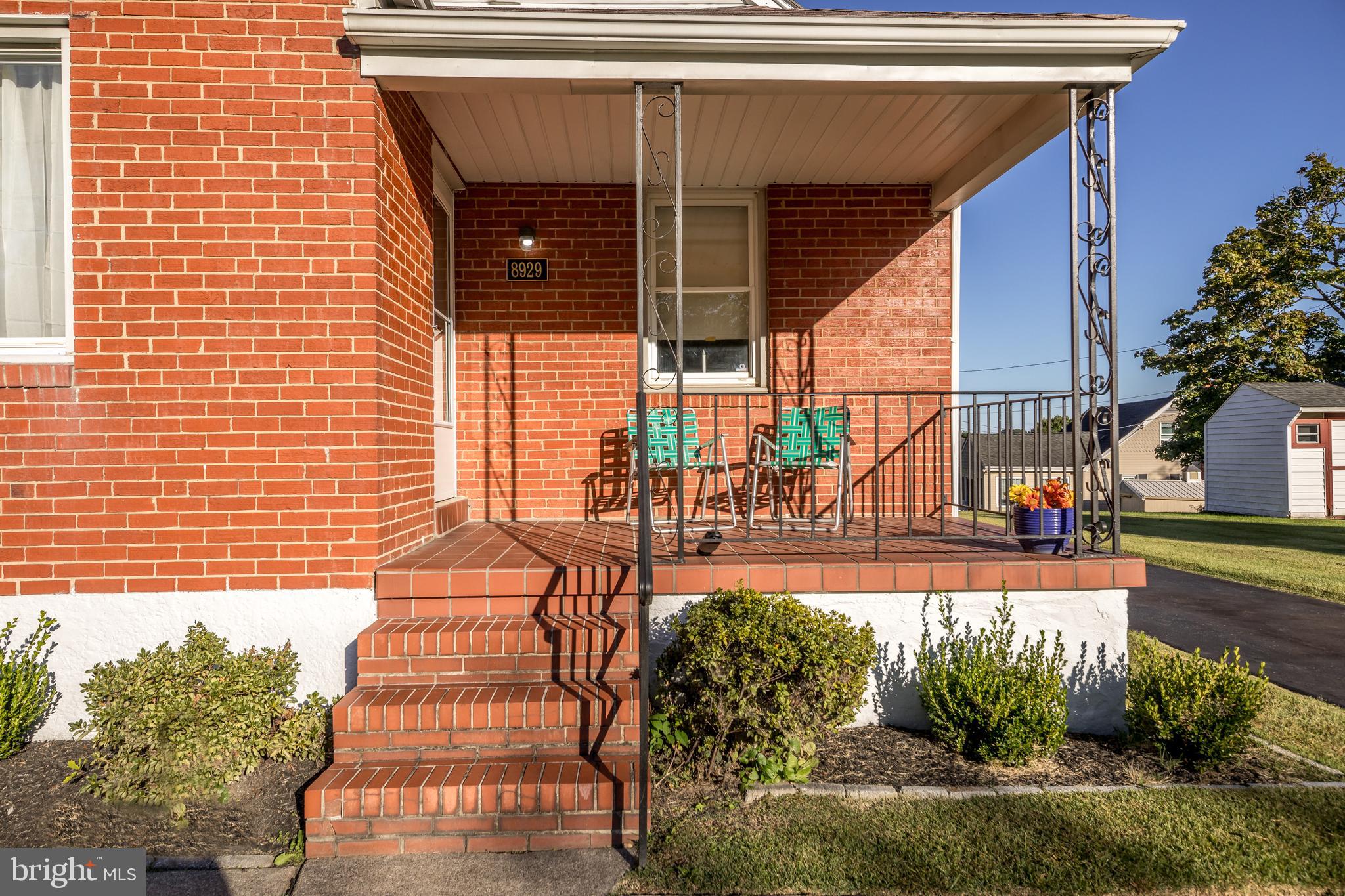 PERRY HALL - Residential