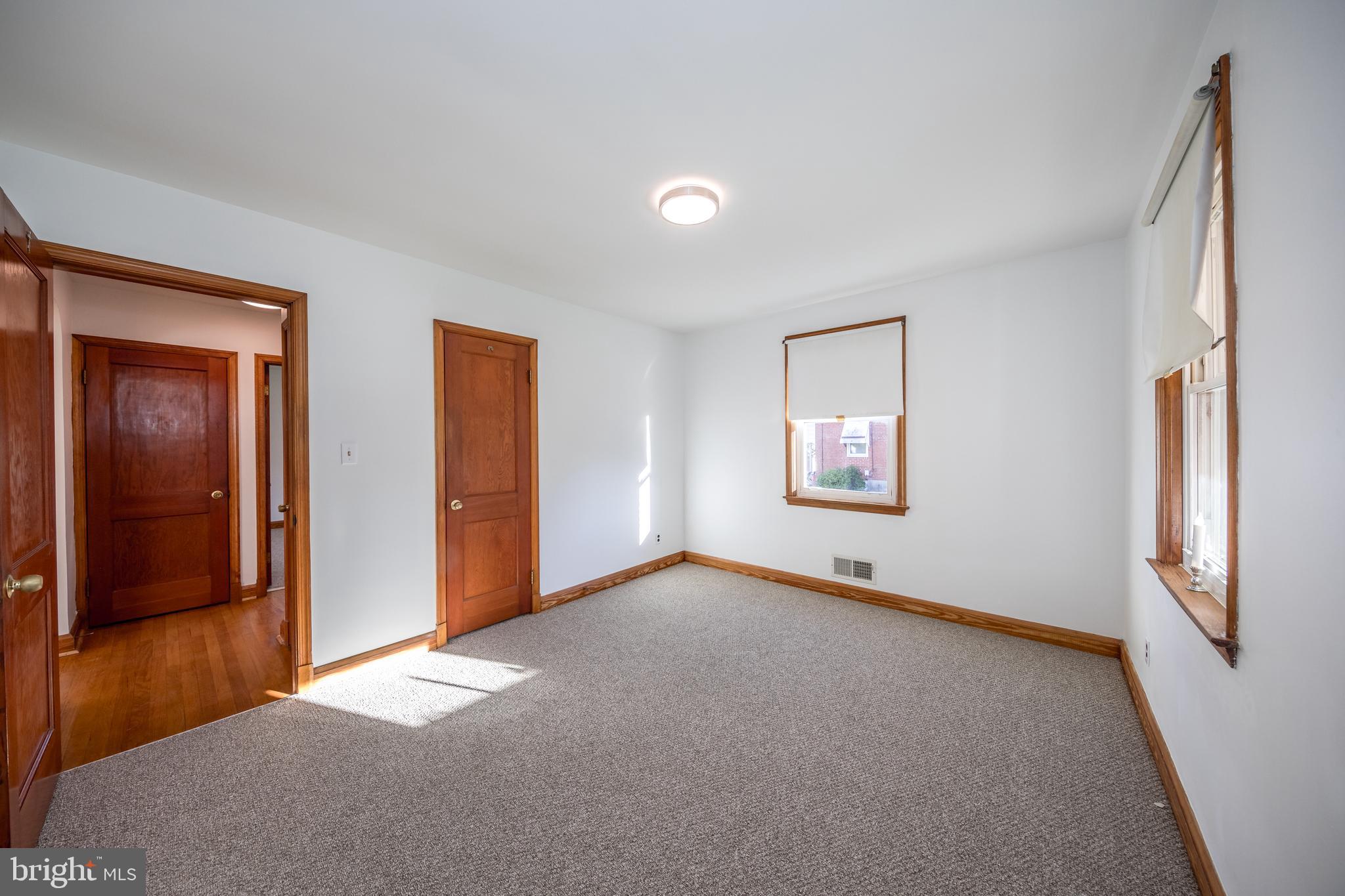 PERRY HALL - Residential