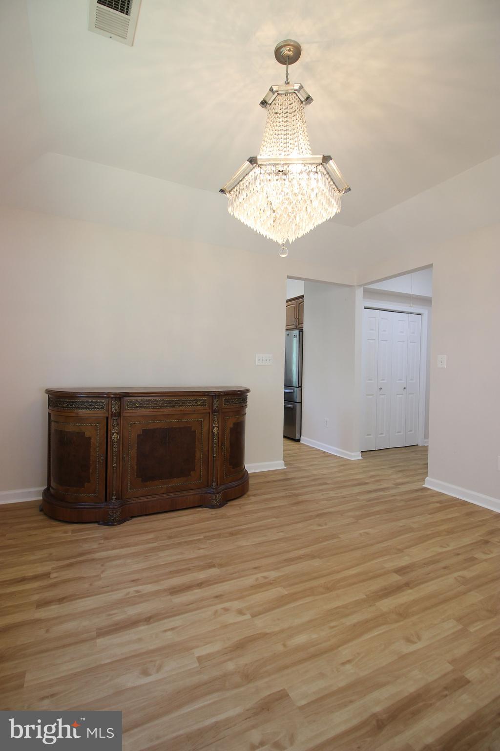 POTOMAC RIDGE - Residential