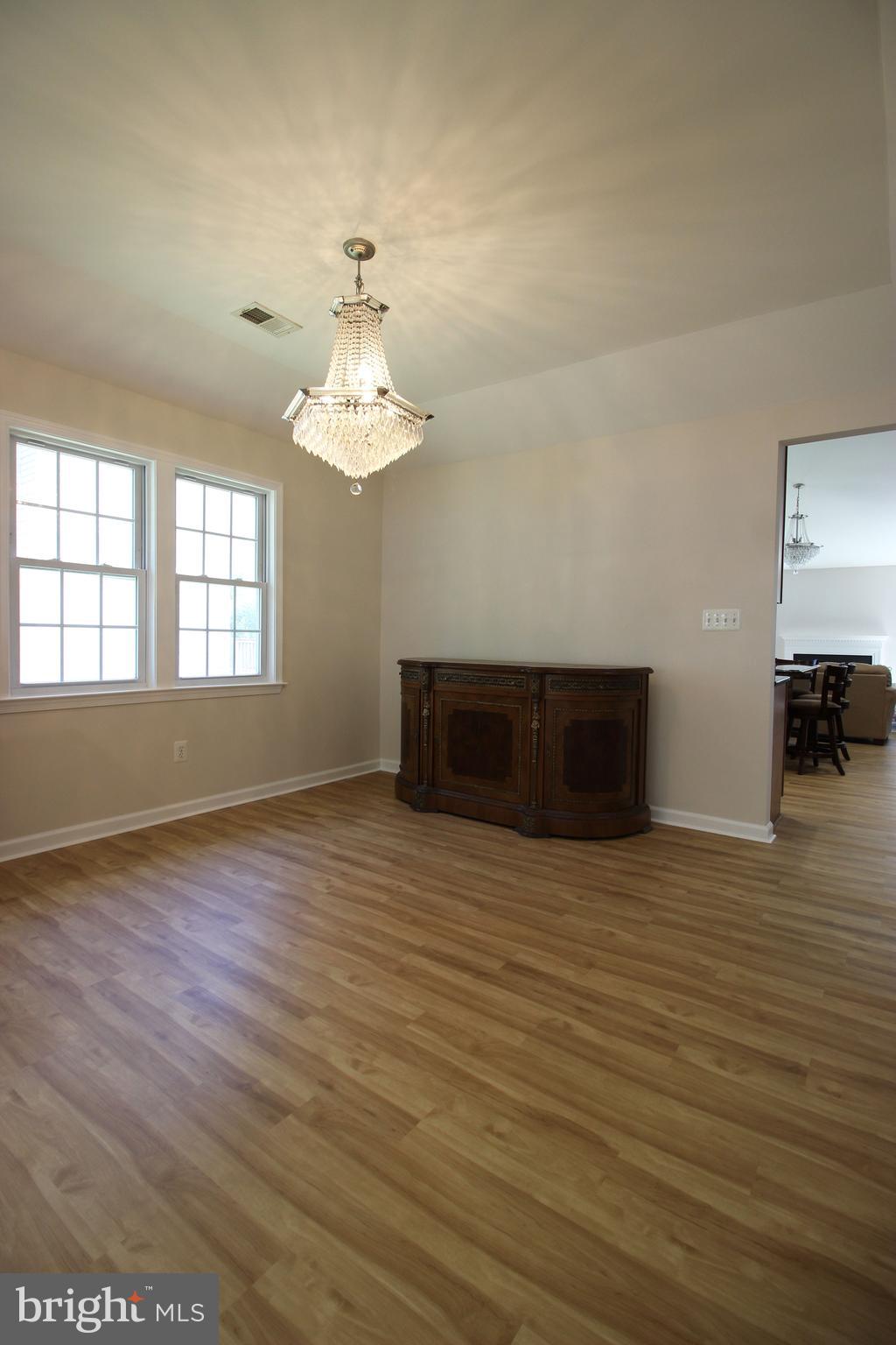 POTOMAC RIDGE - Residential