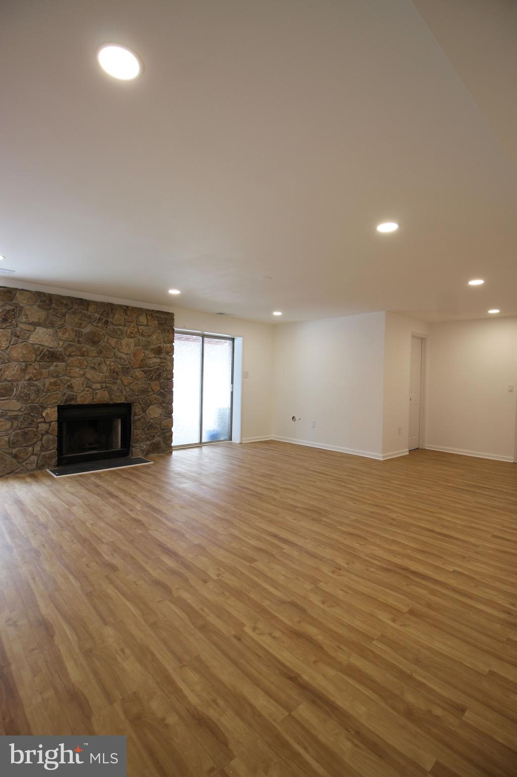 POTOMAC RIDGE - Residential