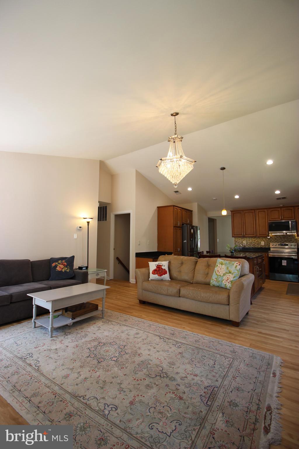 POTOMAC RIDGE - Residential