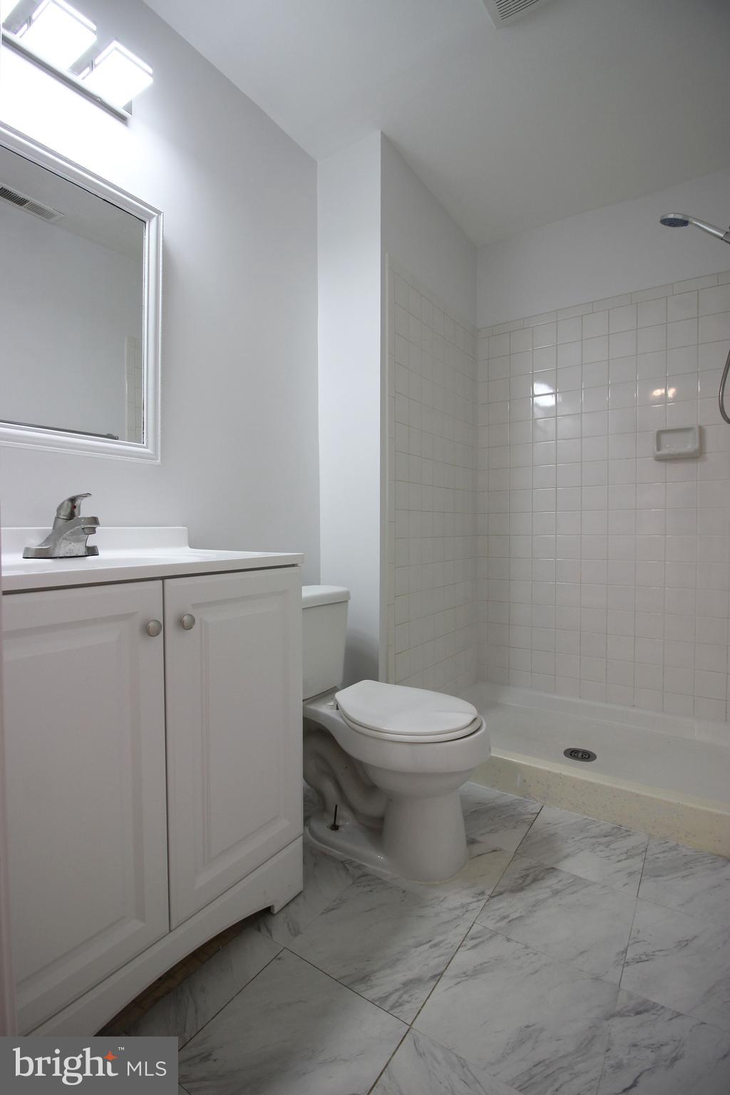 POTOMAC RIDGE - Residential