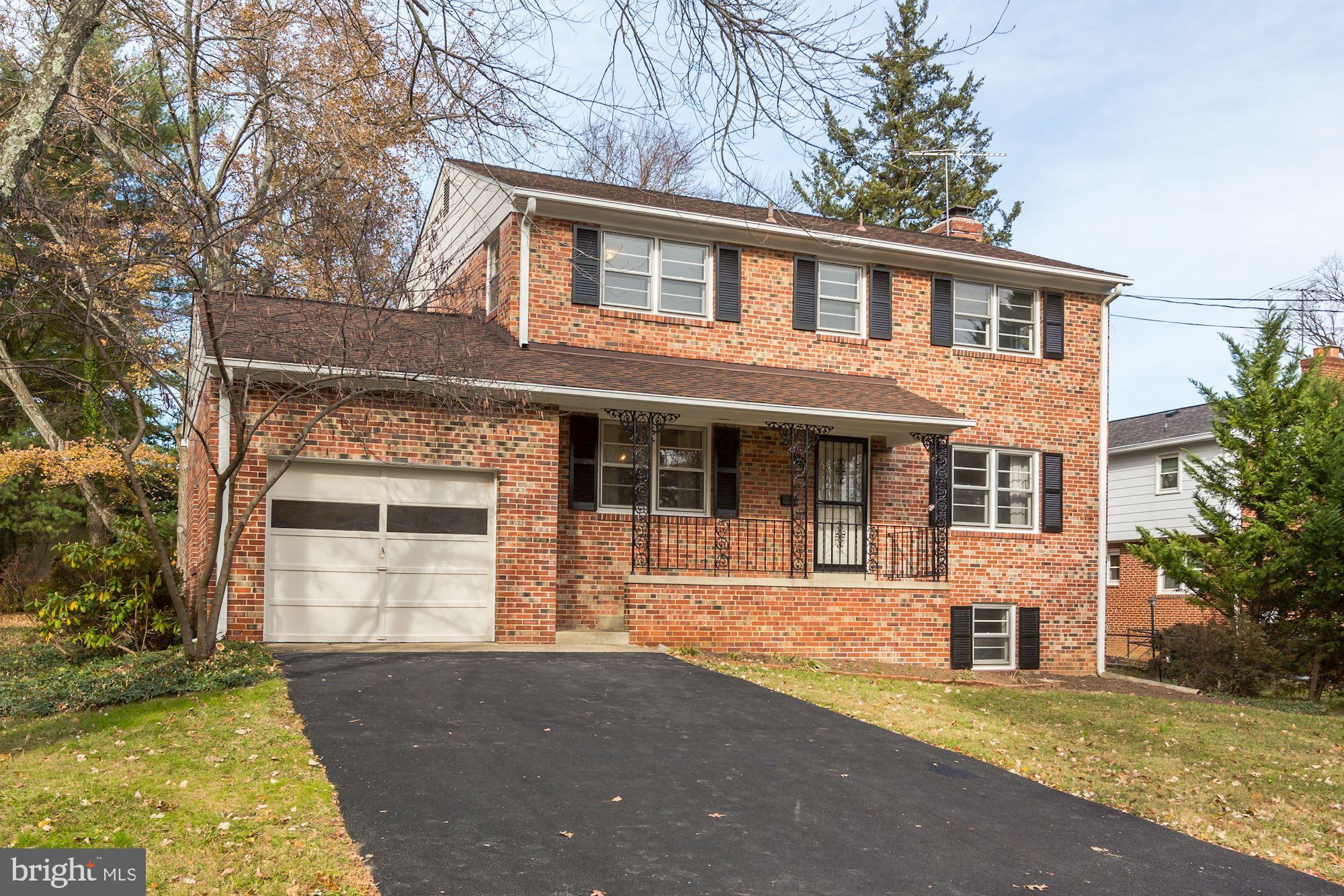 SUGARLAND HEIGHTS - Residential