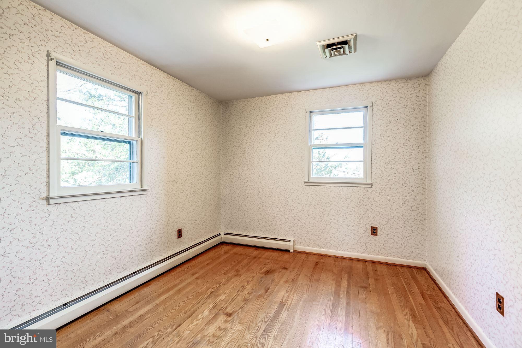 SUGARLAND HEIGHTS - Residential