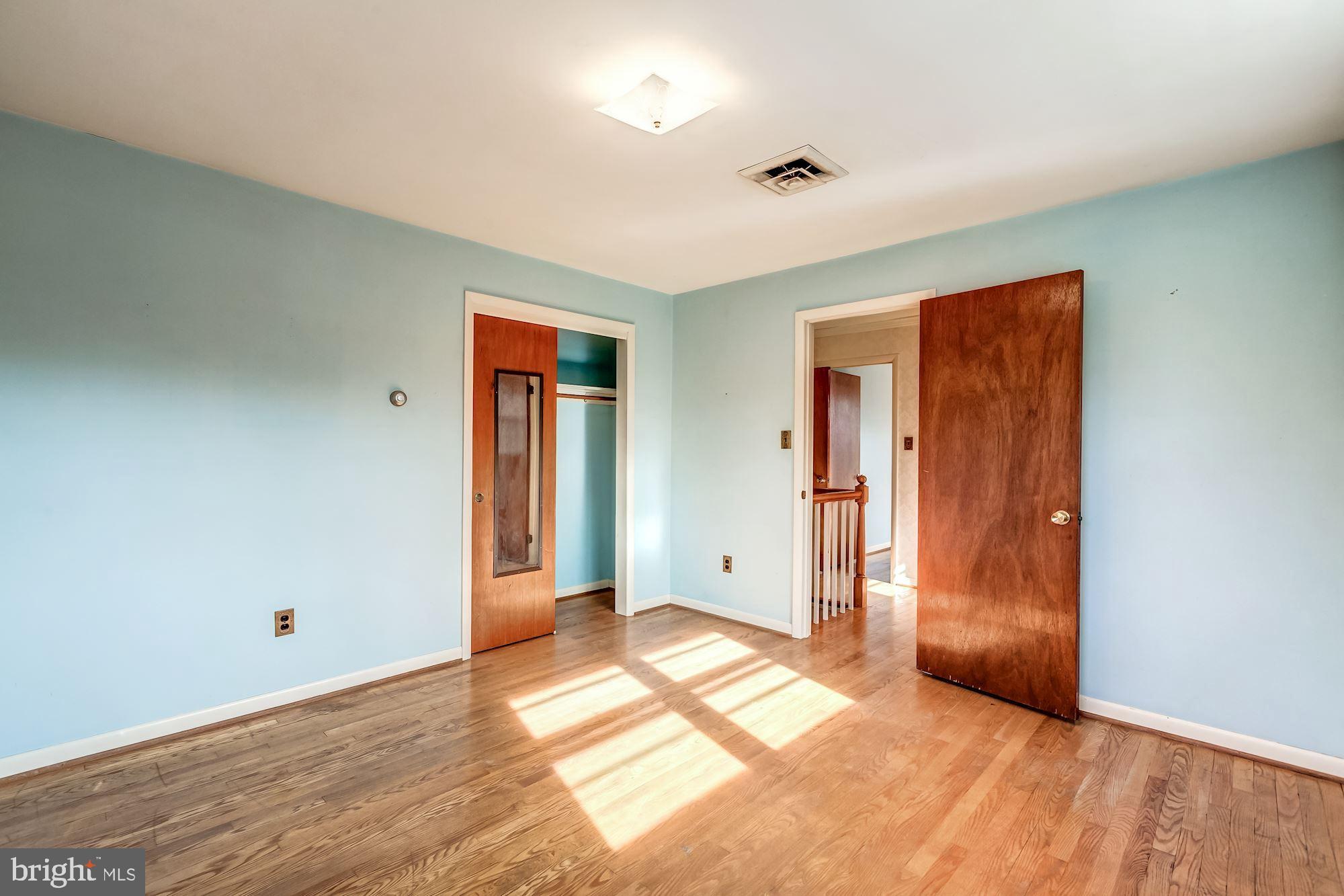 SUGARLAND HEIGHTS - Residential