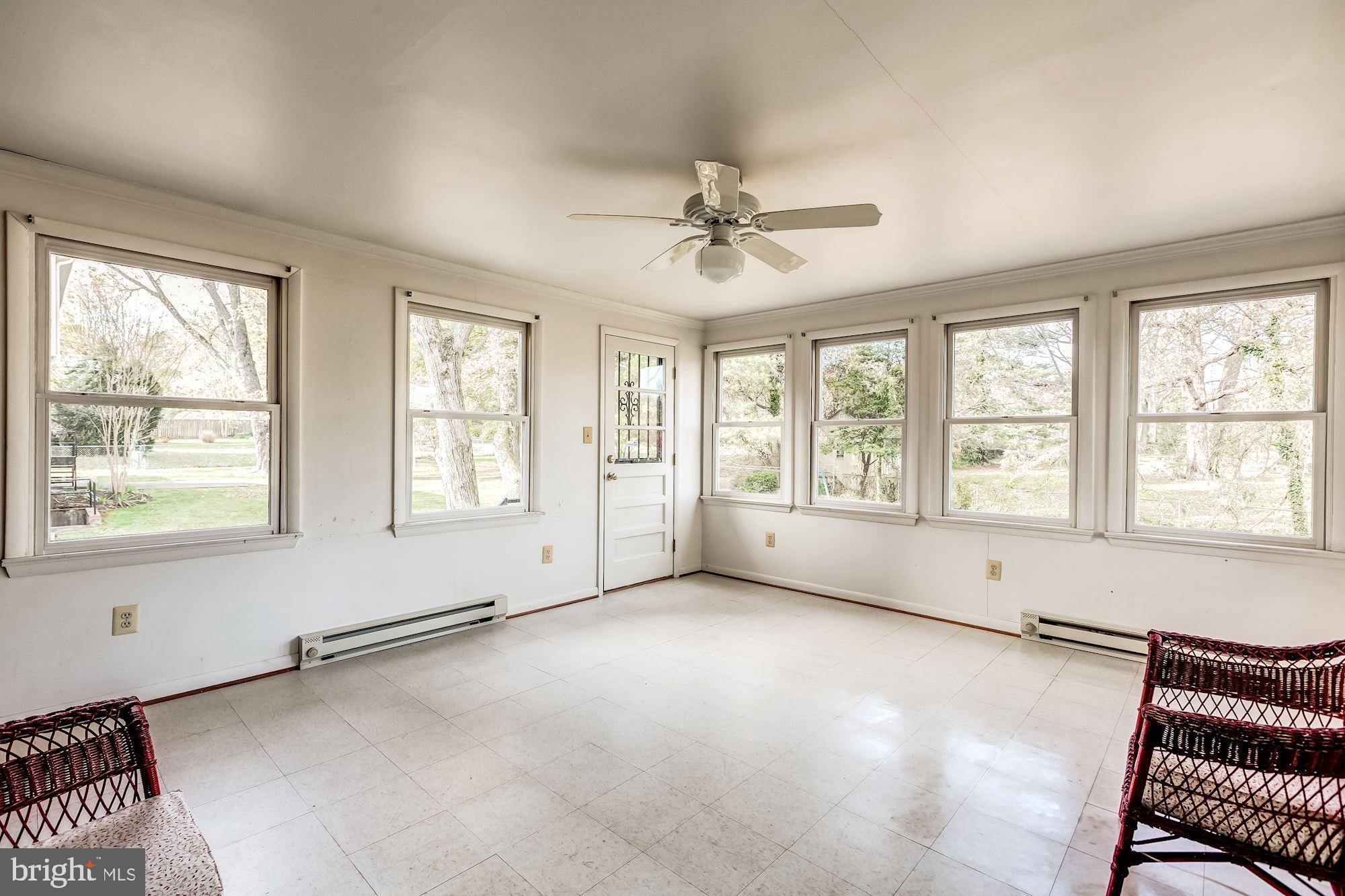 SUGARLAND HEIGHTS - Residential