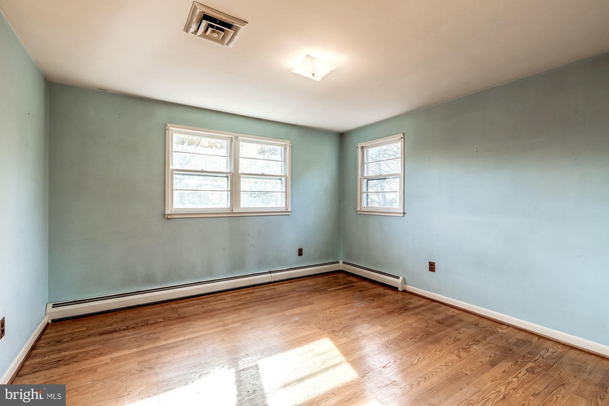 SUGARLAND HEIGHTS - Residential