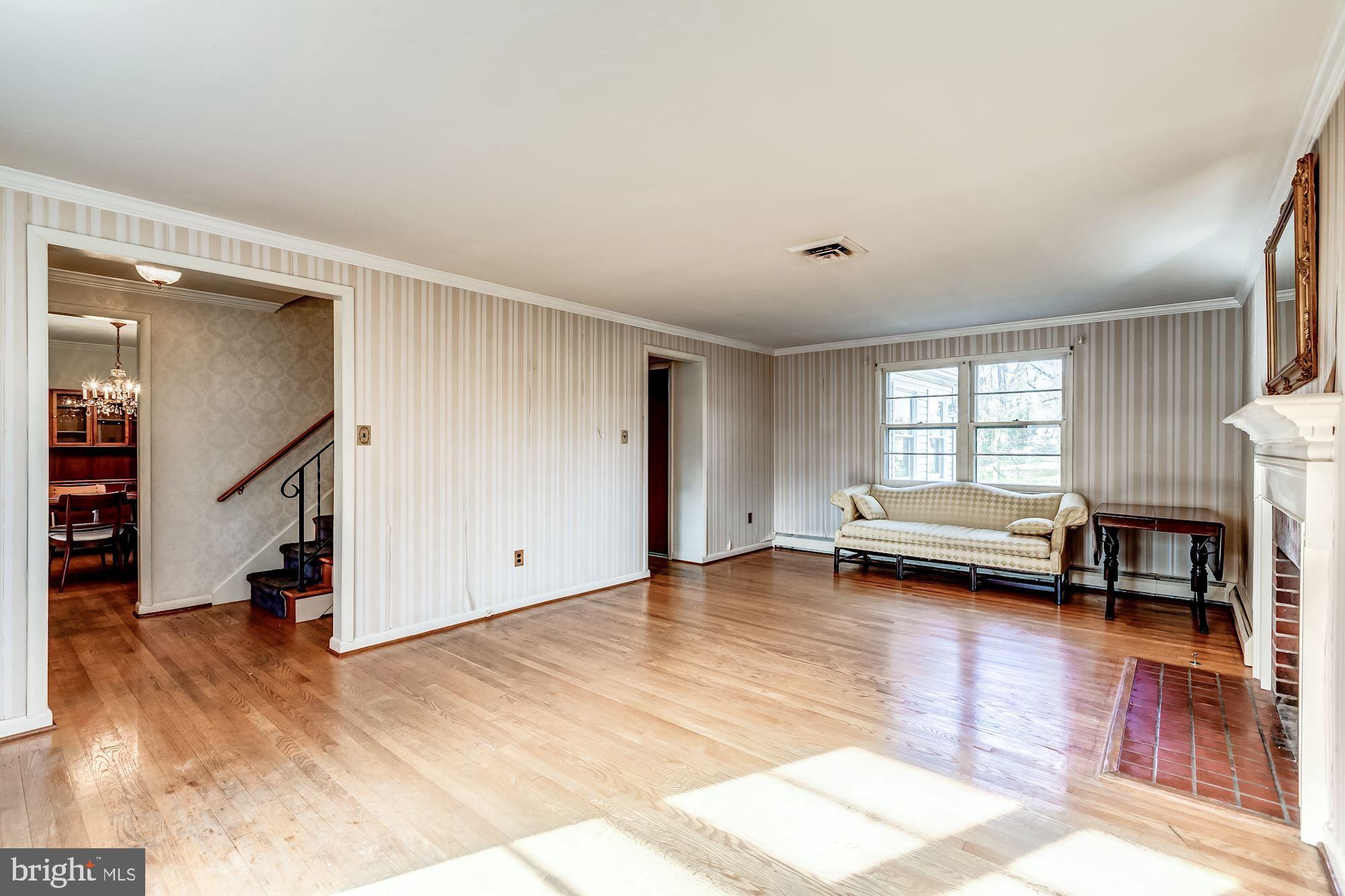 SUGARLAND HEIGHTS - Residential