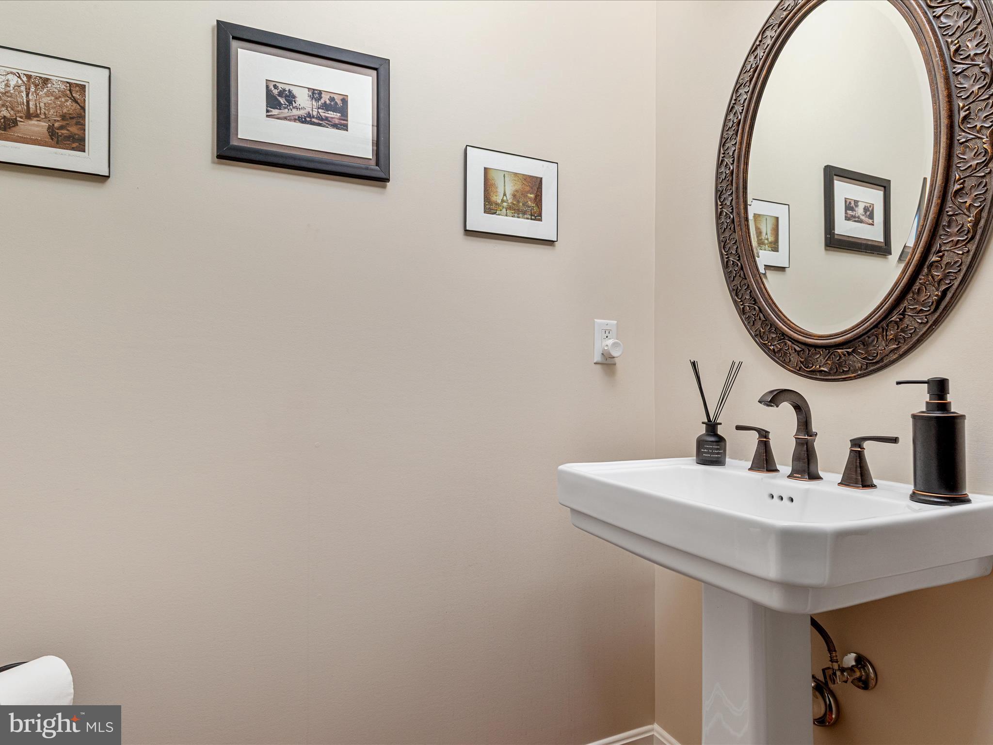 WOODLAND SPRINGS - Residential