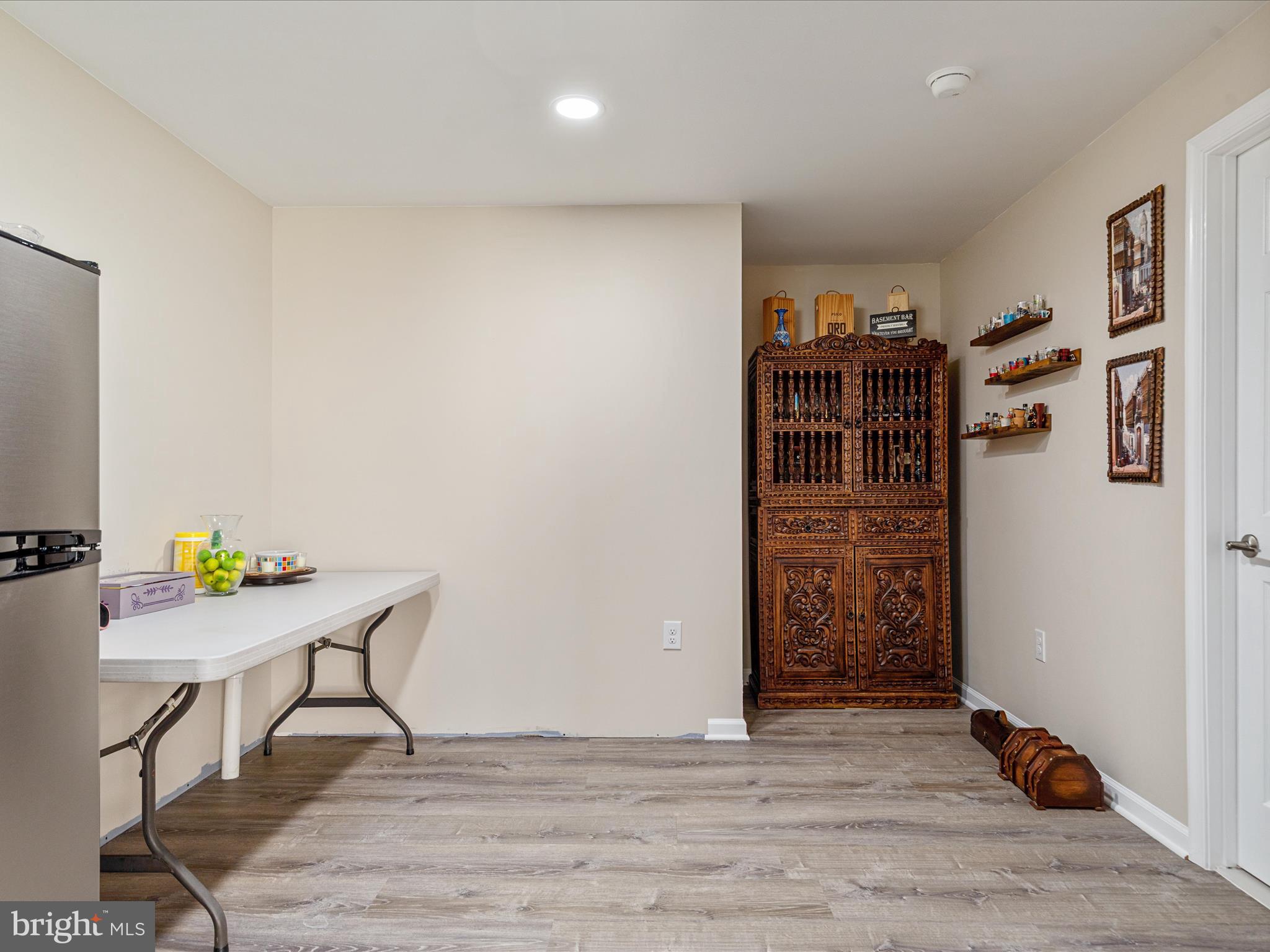 WOODLAND SPRINGS - Residential